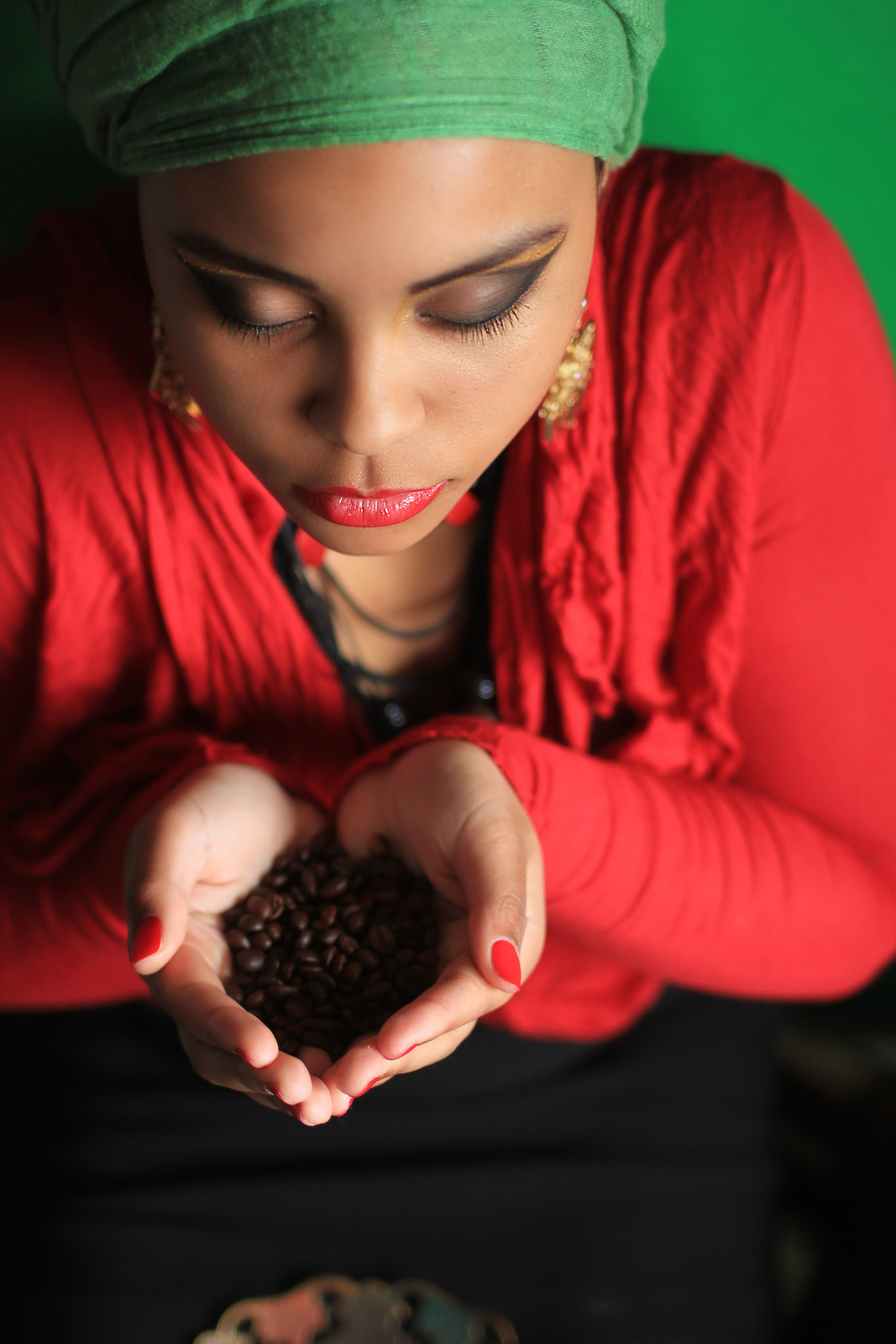 EXHIBITION. Lero Photographer and a set designer|individual custom portrait and advertising photography in Zutphen