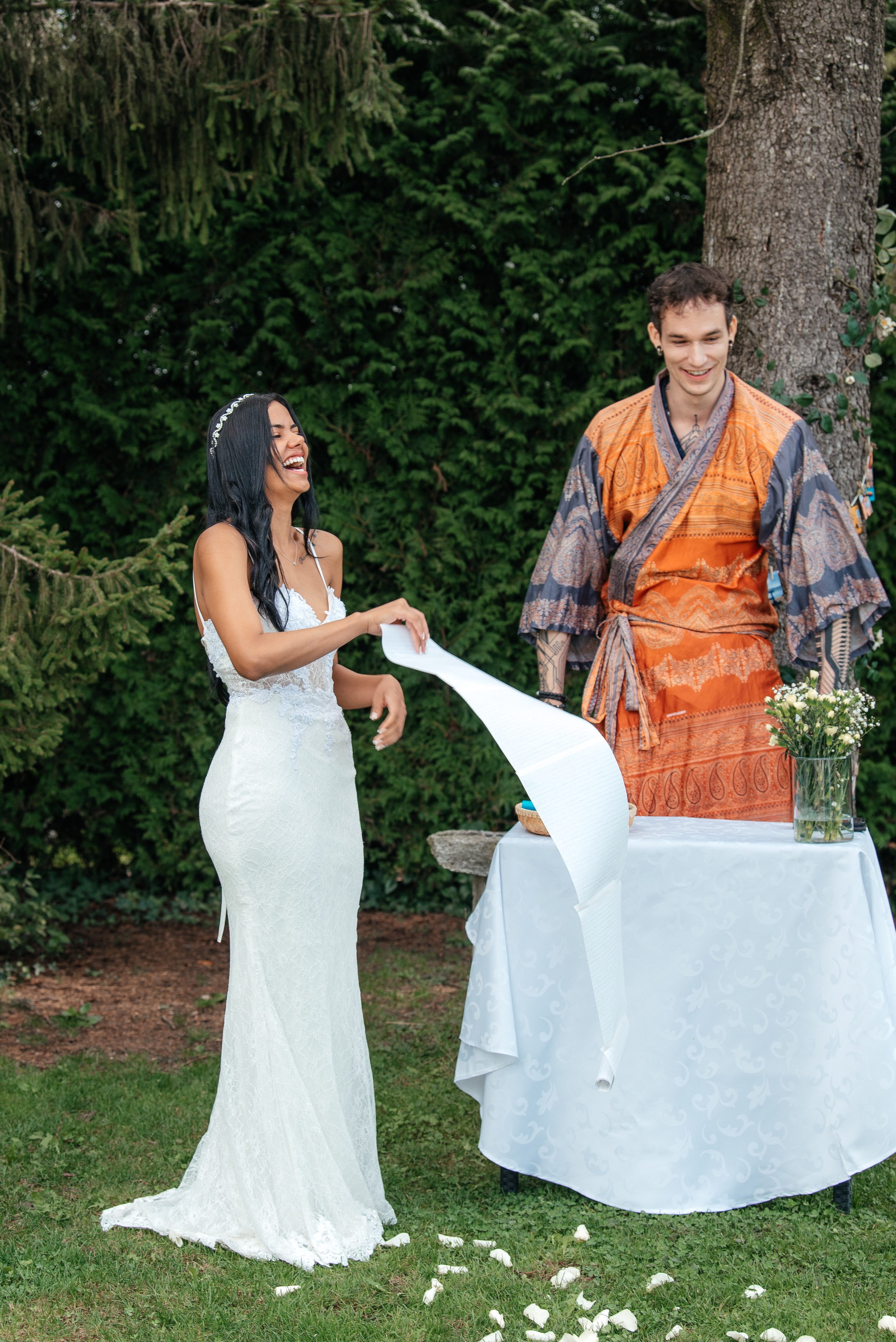 KAIANE & BENJAMIN Meilen, Switzerland. I am Elena Altendorfer. Wedding photographer in Zurich and Switzerland