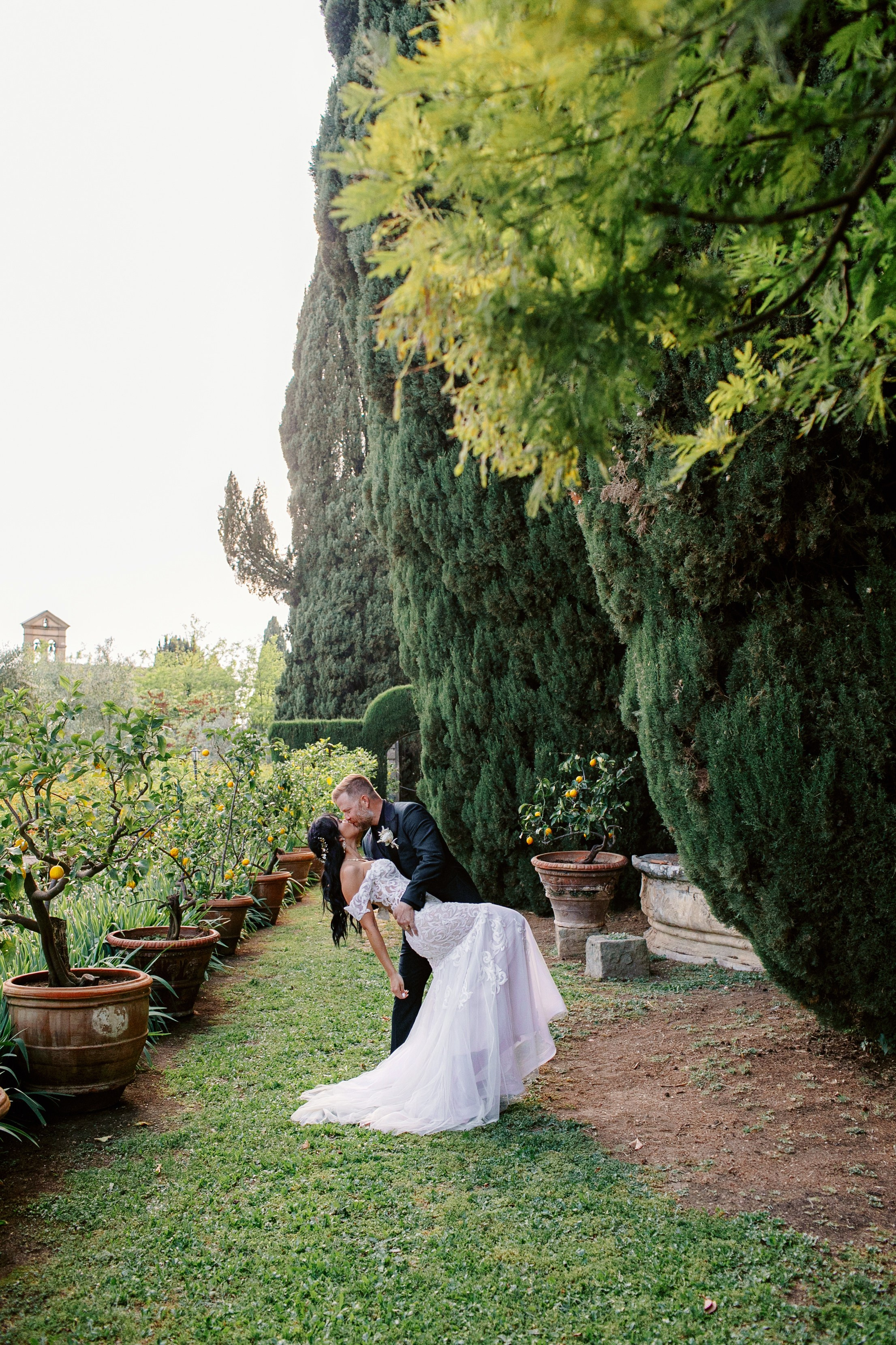 Tuscany Castello di Montegufoni wedding. Iurkovski PHOTOGRAPHY in Europe. Luxury destination weddings and events