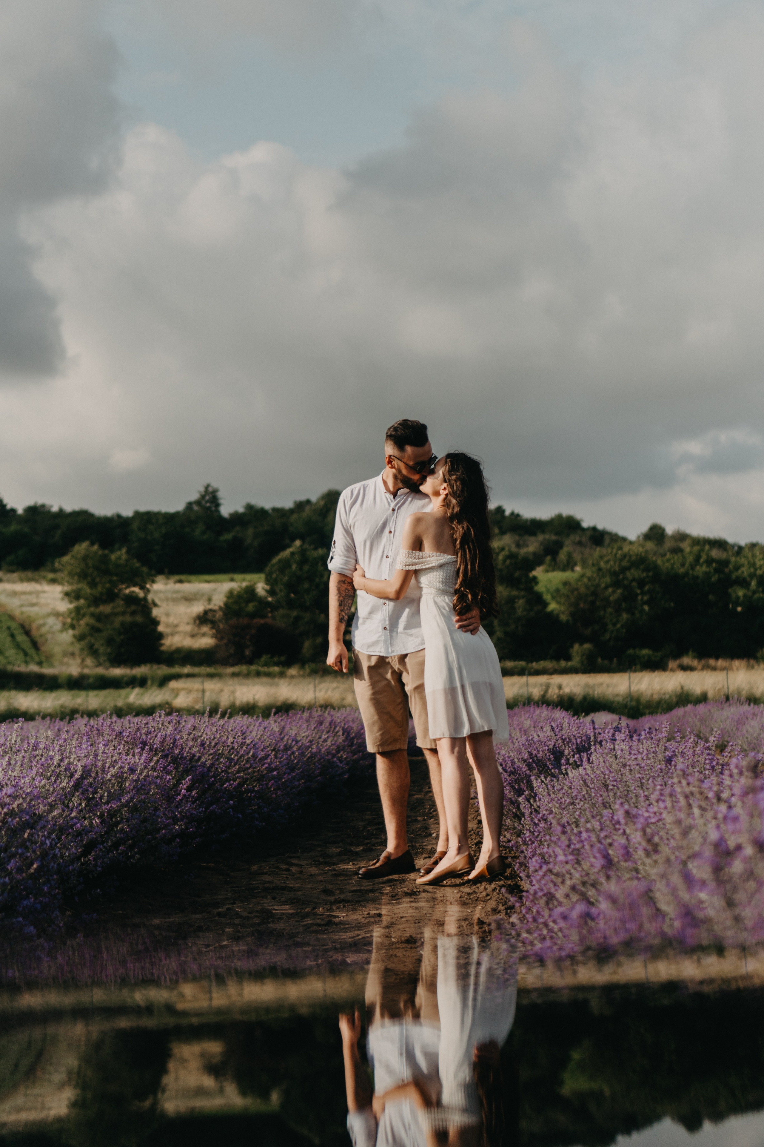 Hand in Hand. Fotograf Katowice – sesje indywidualne, rodzinne, ślubne