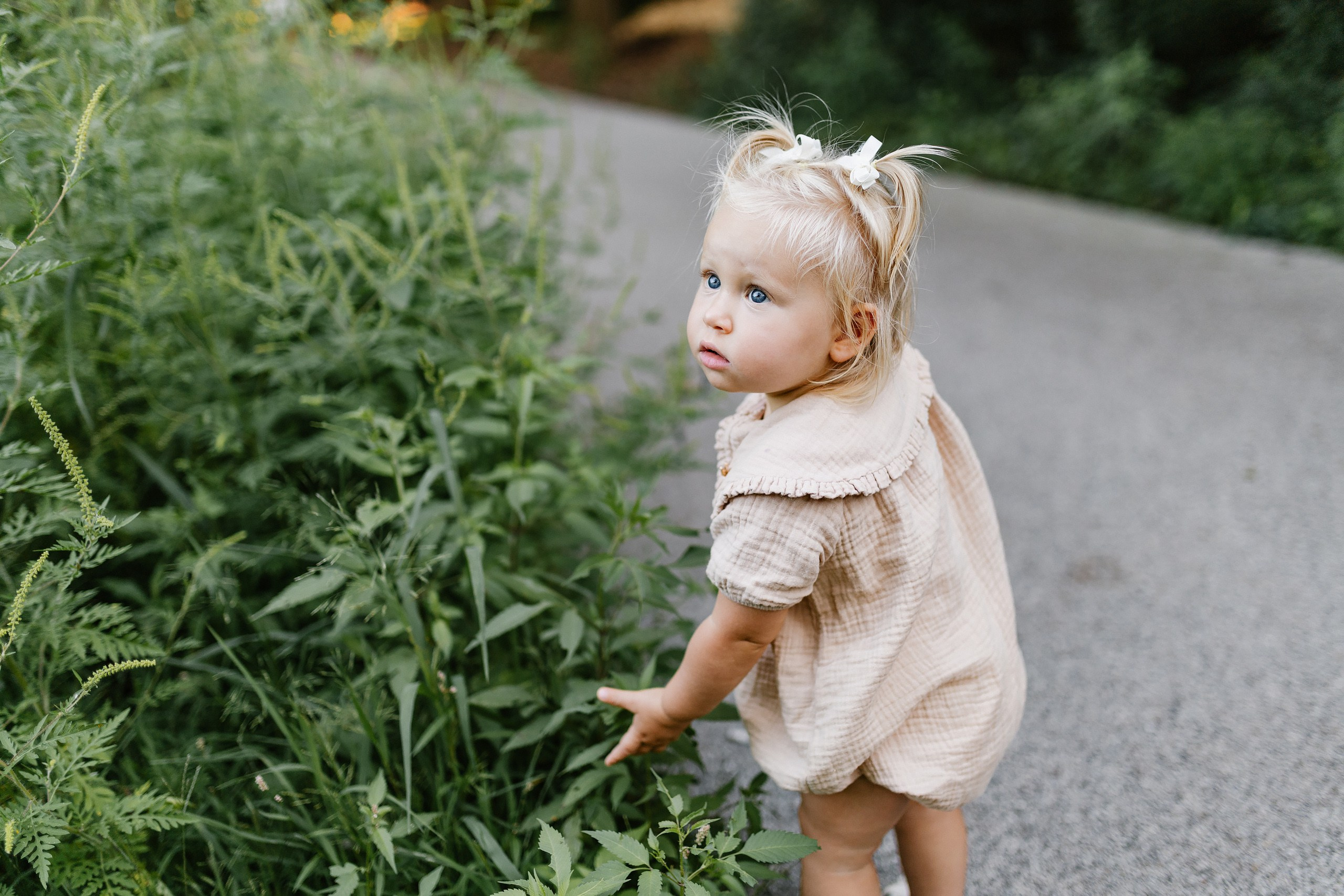 08.21.25 Family Photoshoot. Wedding family event photographer in Chicago Nick Yushevich