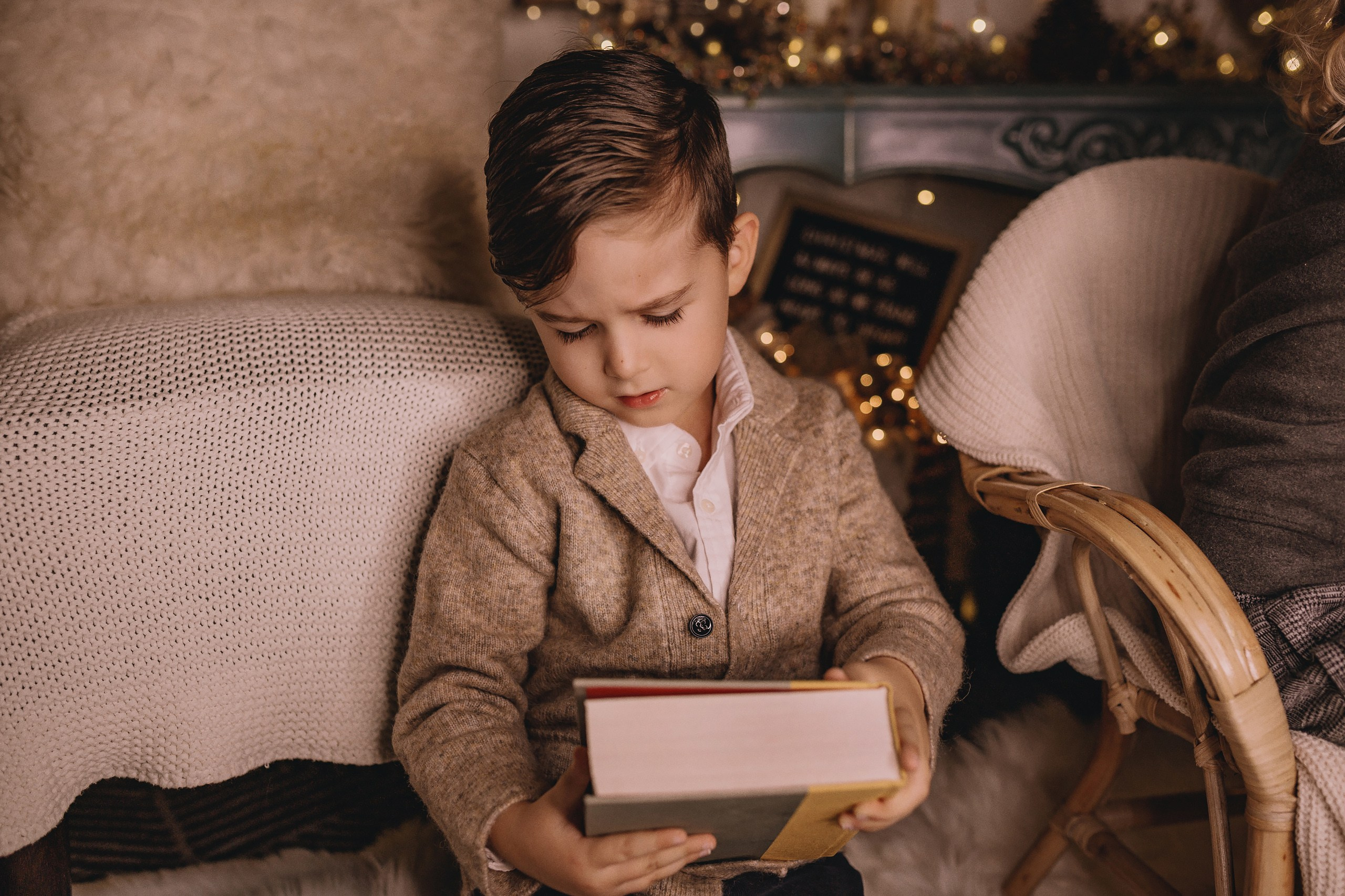 11.16.2025 Christmas Photoshoot. Wedding family event photographer in Chicago Nick Yushevich