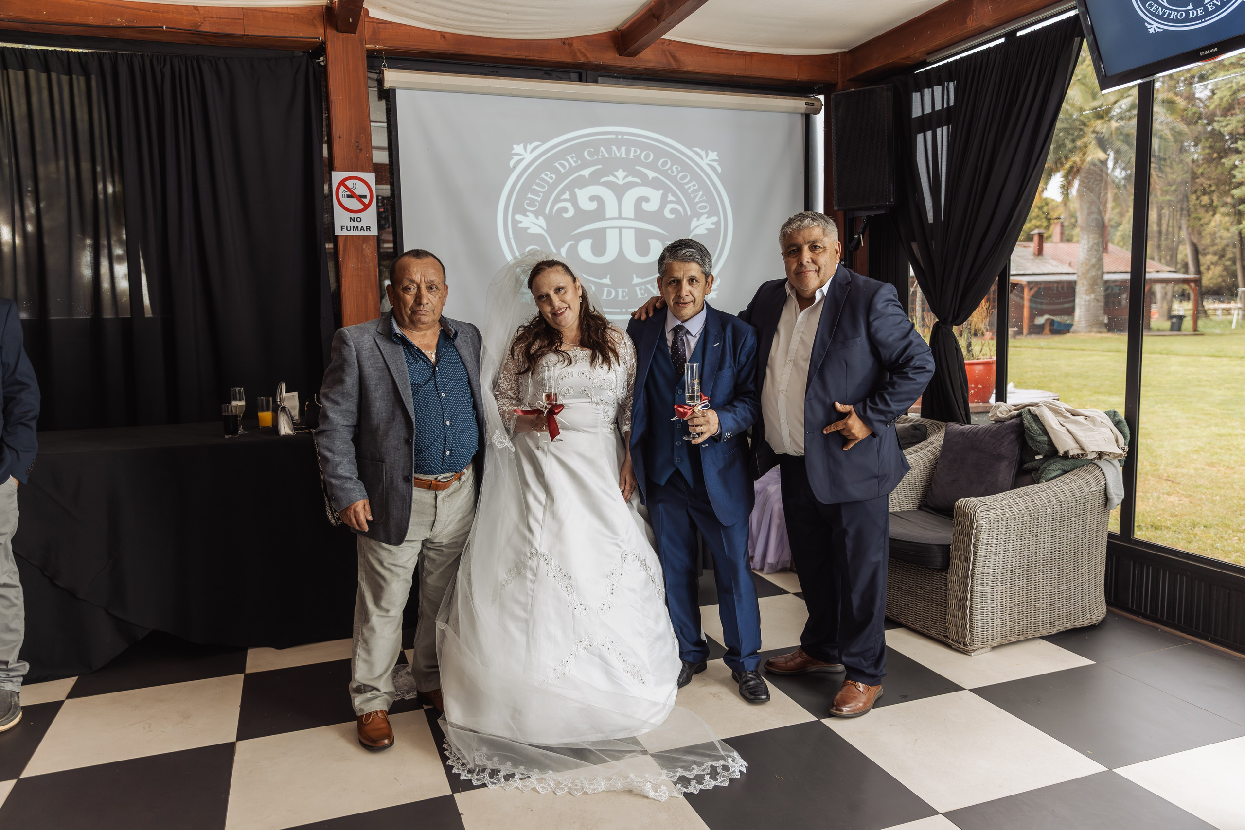 Cecilia y Patricio. Dinka & Emilio - El arte de preservar lo que no se repite