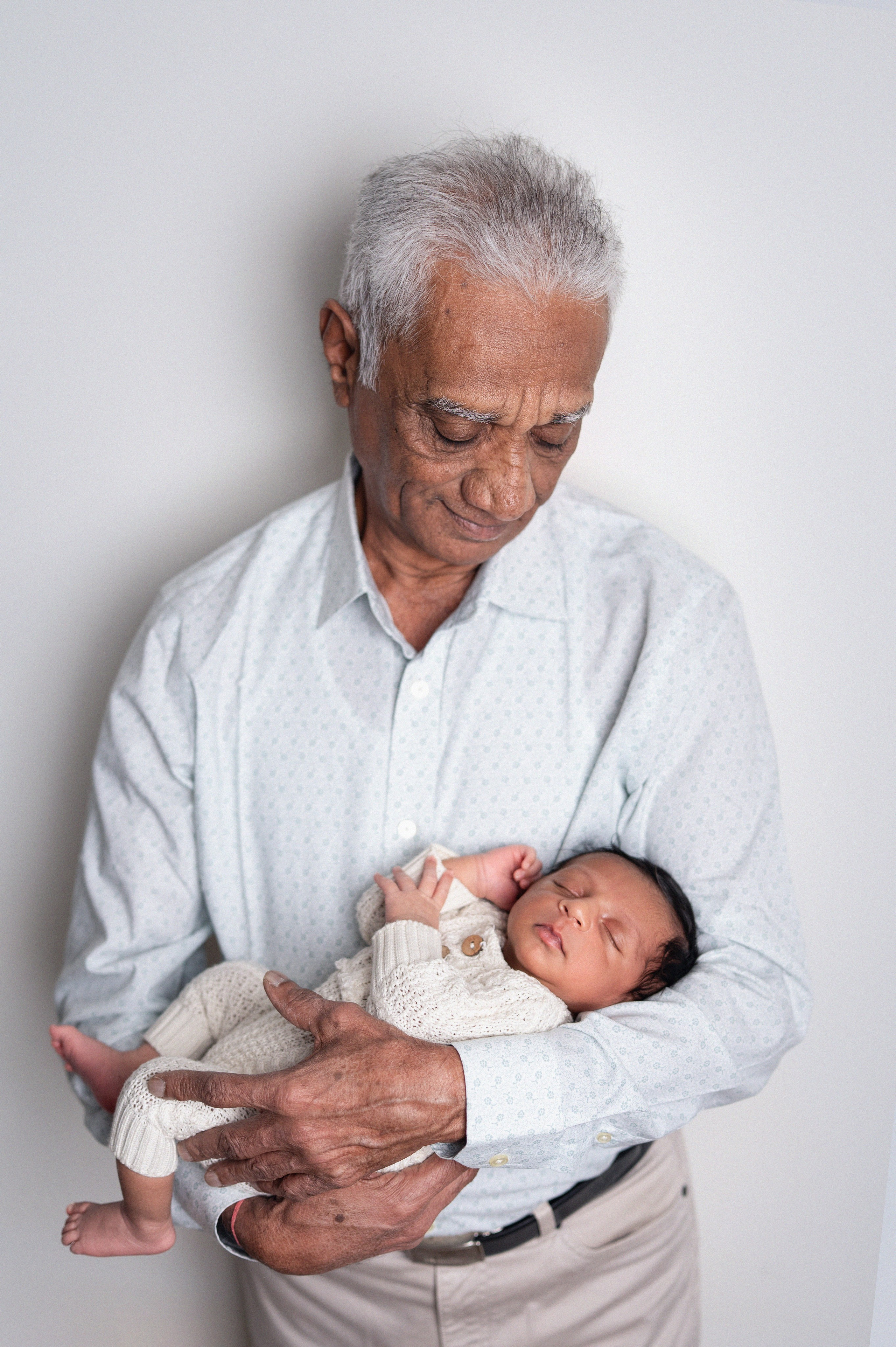 Vihaan 3 weeks. In-home newborn photography Raleigh & area Katya Kulikova