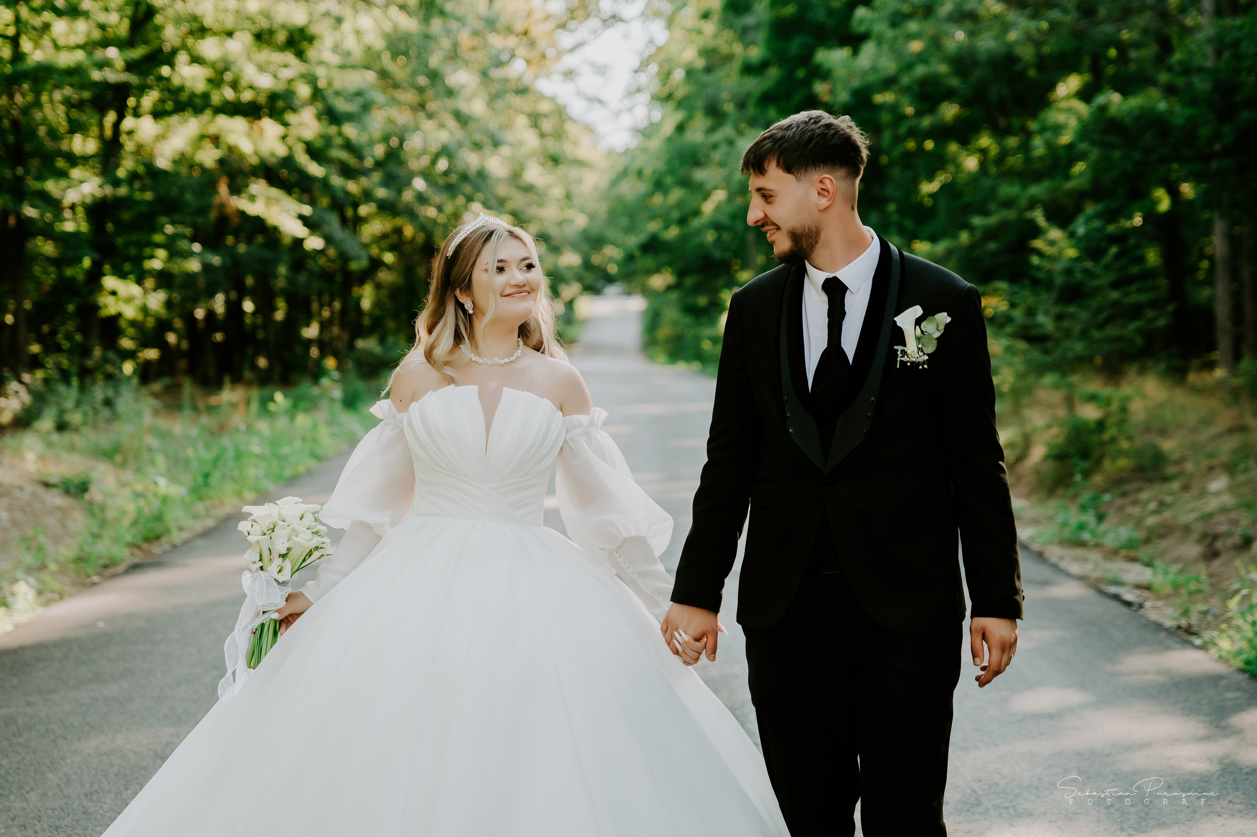 Bianca & Iulian. Sebastian Purusniuc Fotograf - Iasi