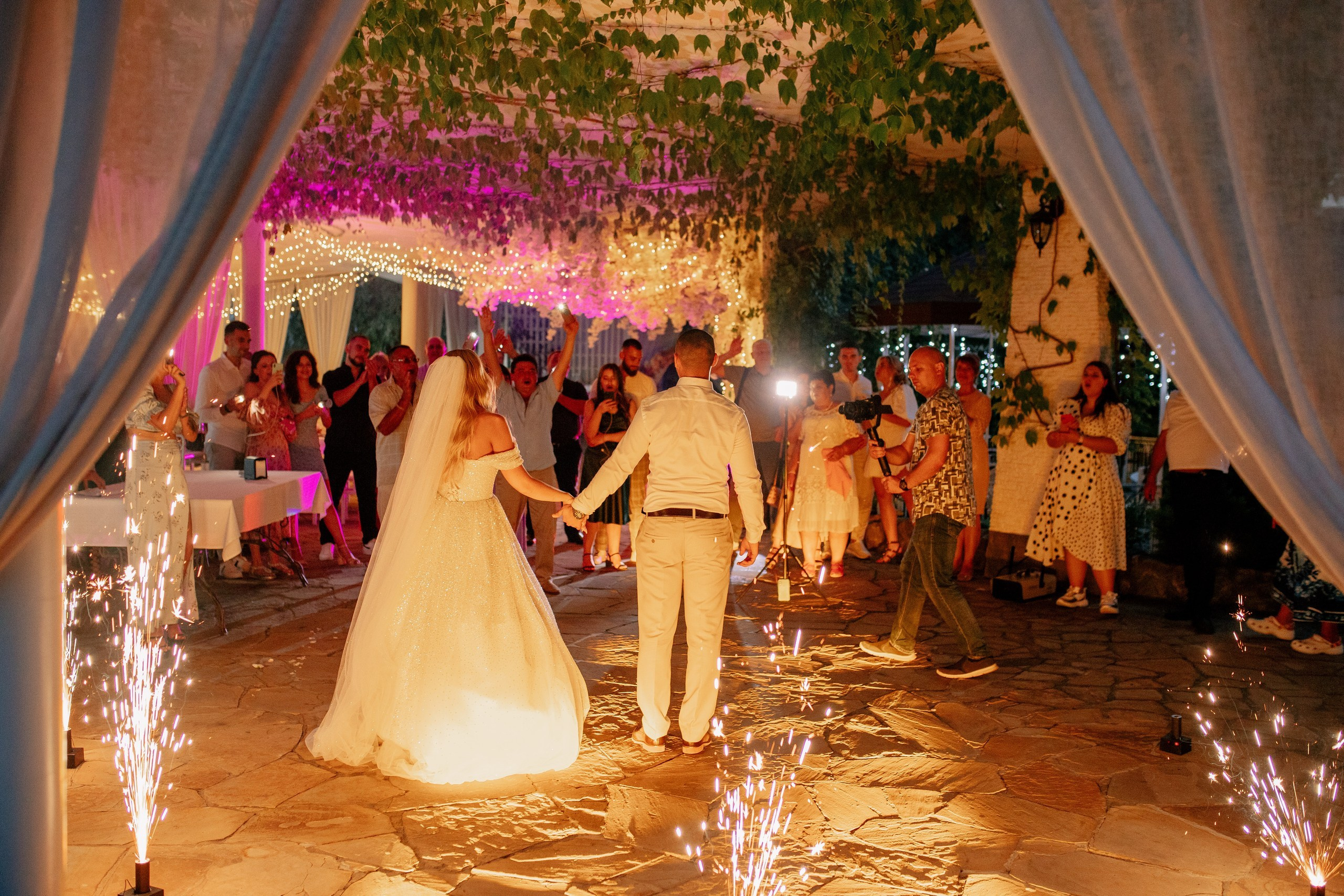 Wedding Day. Wedding photographer and videographer Europe