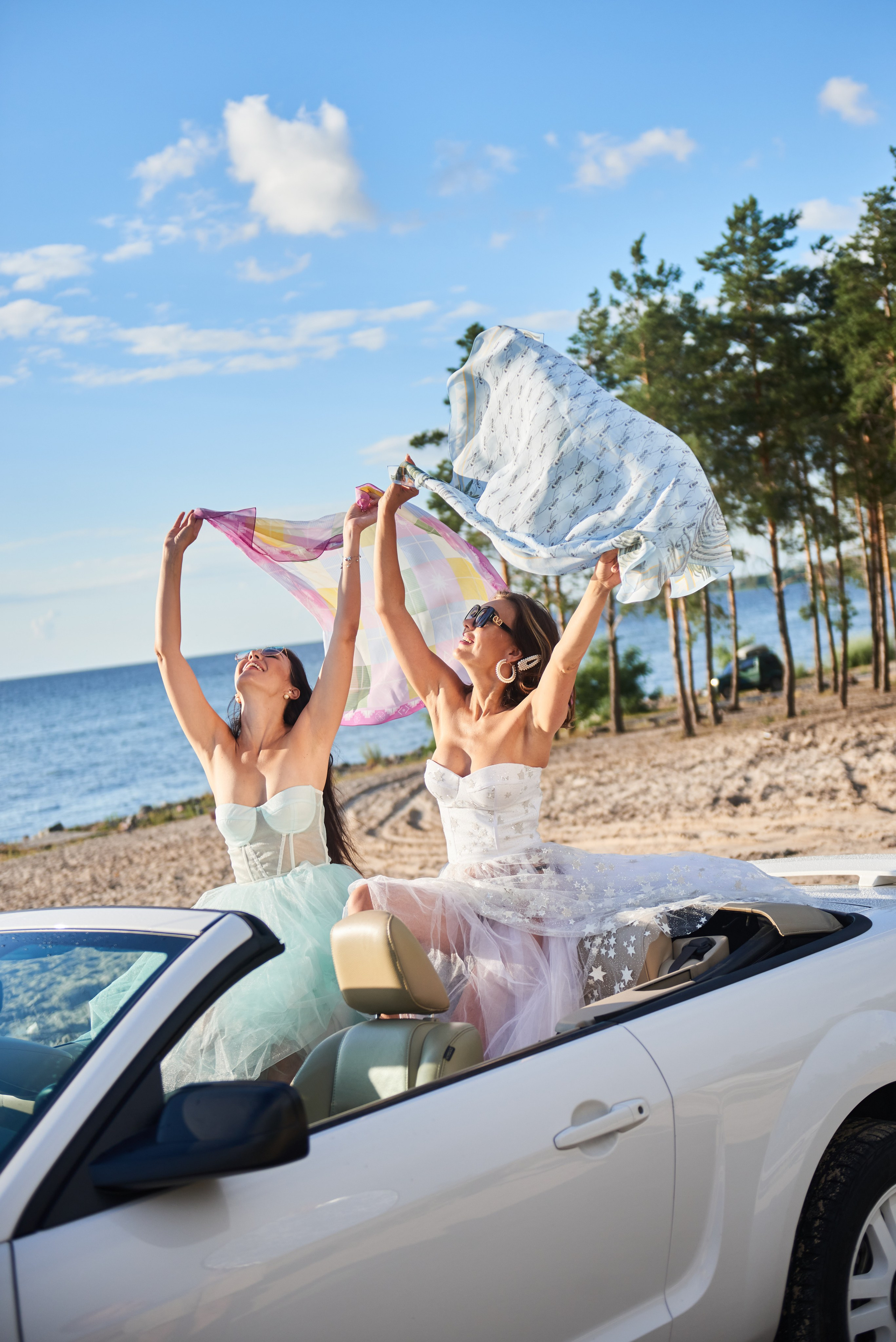 Dolya. Minimalist brand photographer & videographer | Raw sincerity. Pure Form