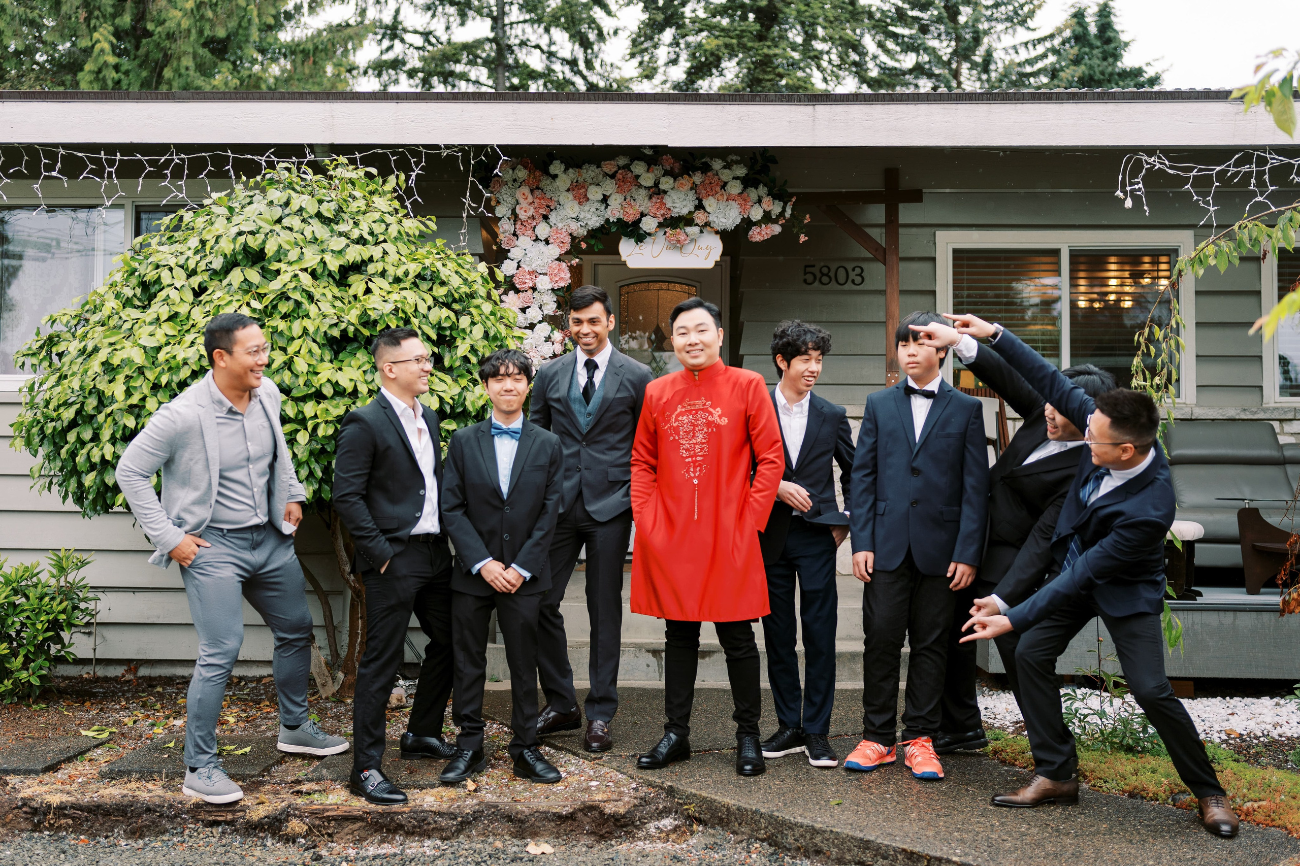 Vietnamese Tea Ceremony. Bellevue, WA. July 2024. EVAN ARISTOV WEDDING PHOTOGRAPHY — Seattle Wedding Photographer