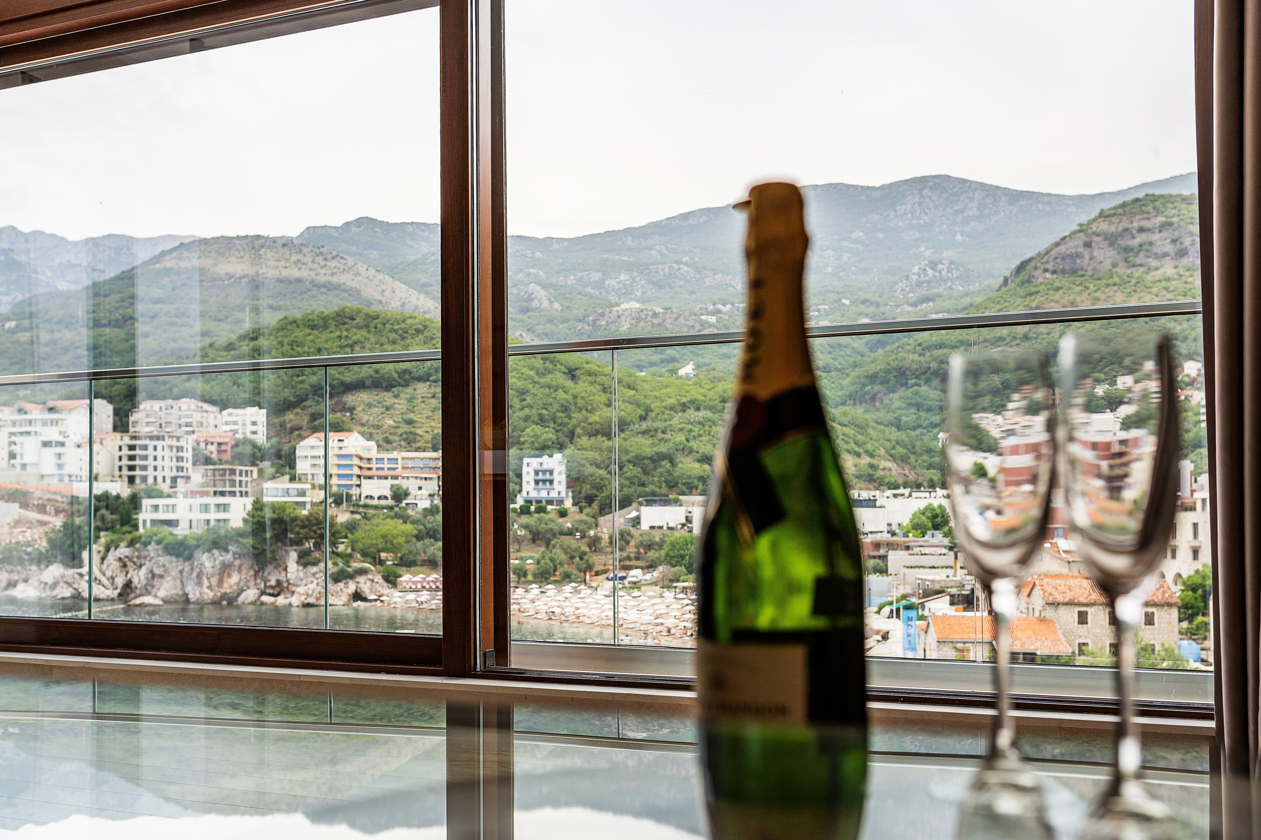 Real Estate Photography. Montenegro. EVAN ARISTOV WEDDING PHOTOGRAPHY — Seattle Wedding Photographer