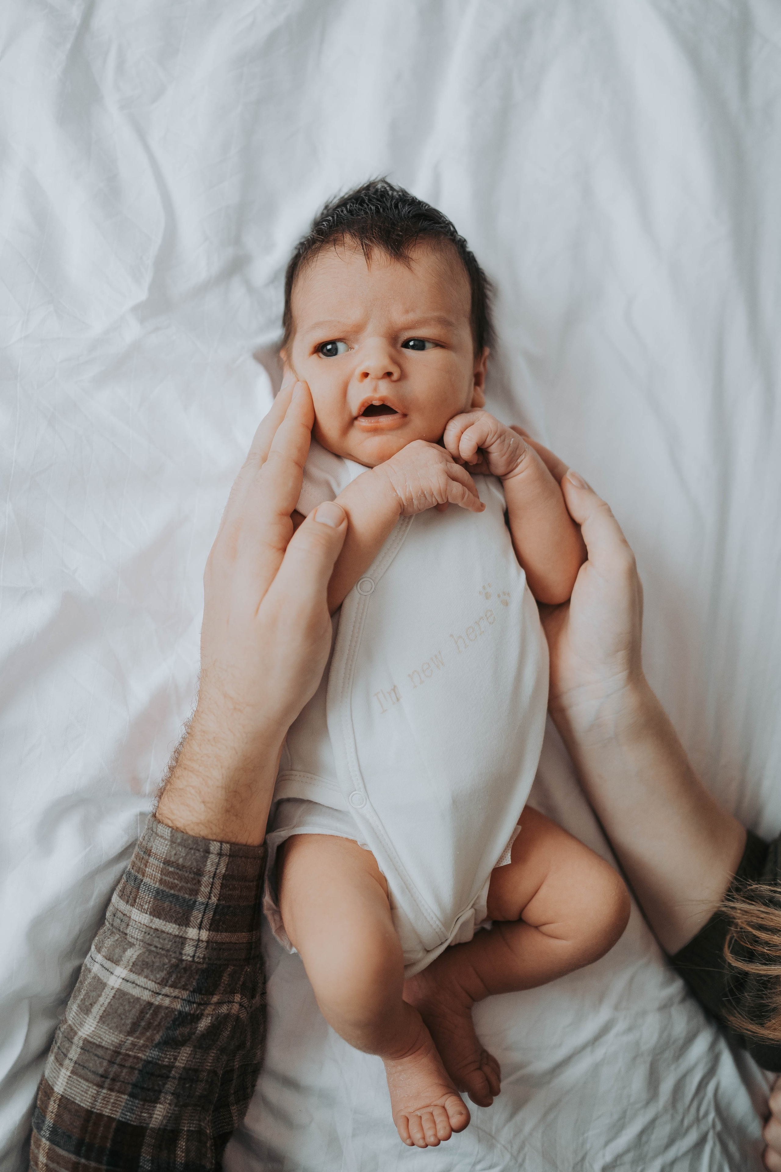 Vuk - fotografisanje bebe kod kuće. Dečiji i porodični fotograf