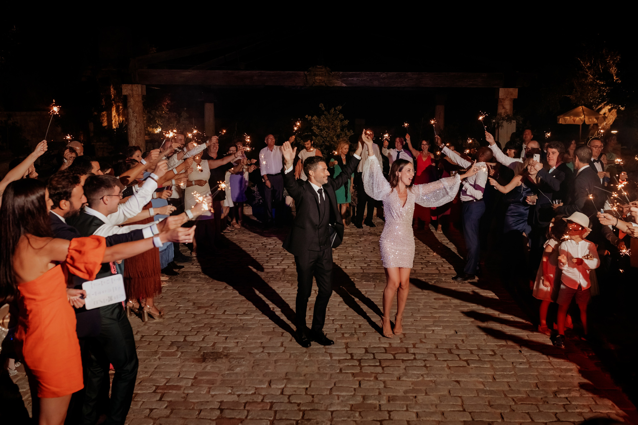 Boda en Bodegas Francisco Gómez Villena Inés y Alex - Ramoné Fotografía. Ramoné Fotografía · Fotógrafo de Bodas en Alicante, Murcia y Valencia | Reportaje Natural y Documental