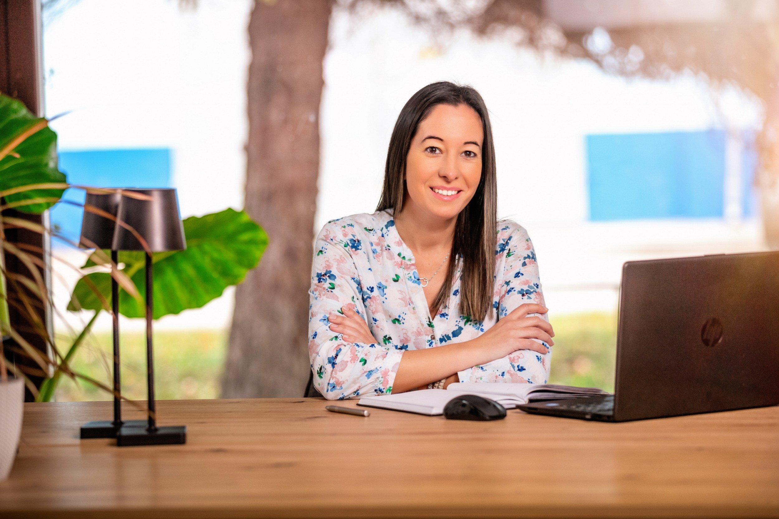 POSLOVNI PORTRETI. Fotografi iz Backog Petrovca David i Andrea Stojanovic