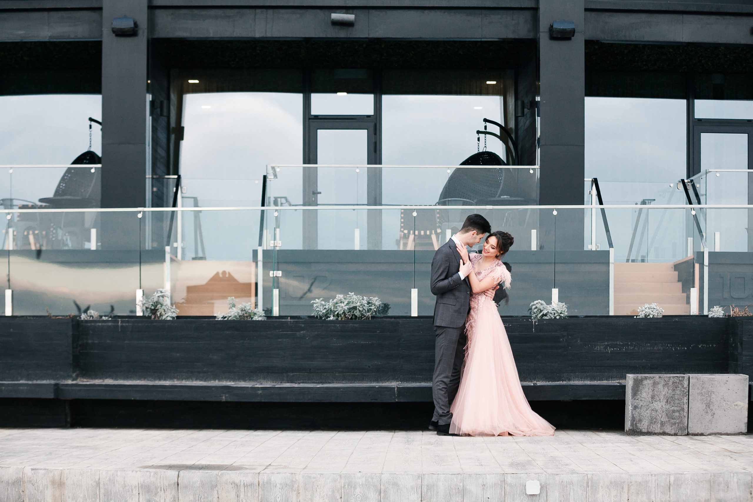 Flower Bath Morning & Sea Wedding Photowalk. Iurkovski PHOTOGRAPHY in Europe. Luxury destination weddings and events