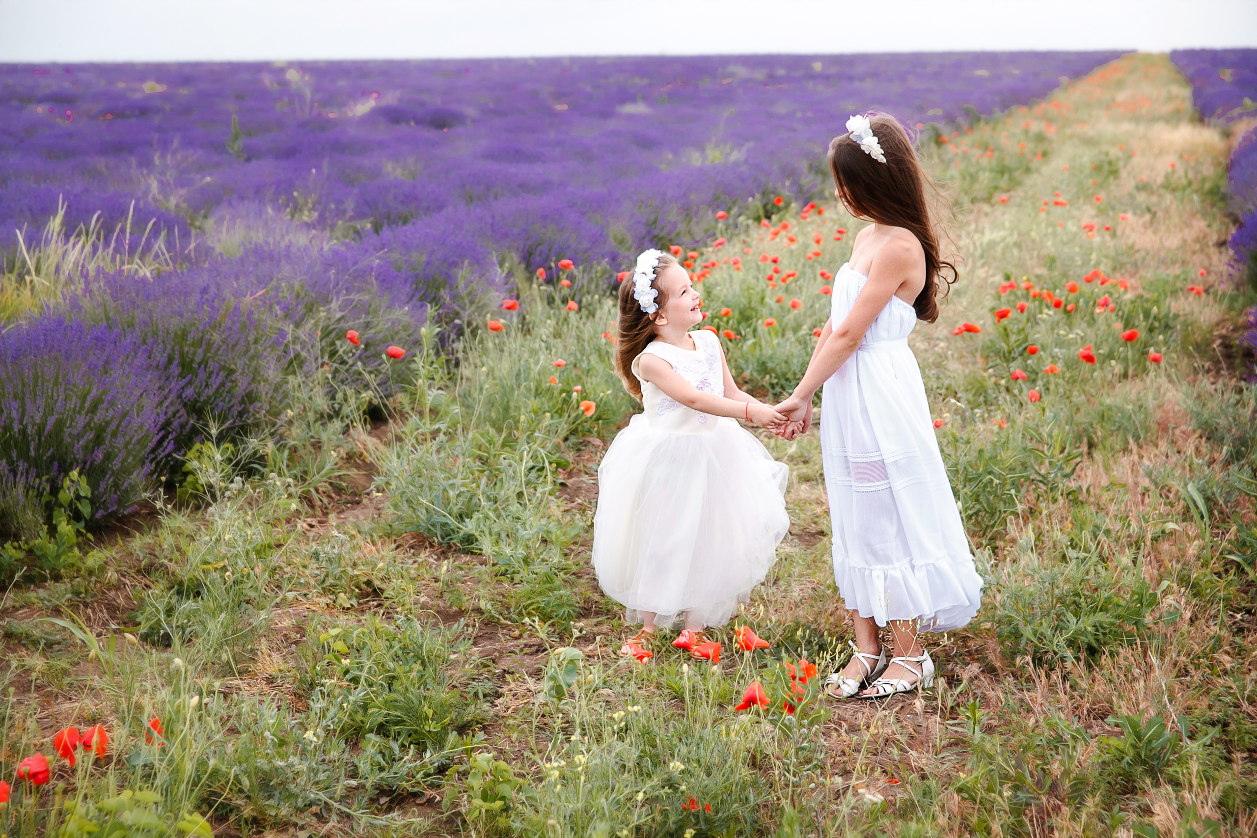 Family and pregnancy. Iurkovski PHOTOGRAPHY in Europe. Luxury destination weddings and events