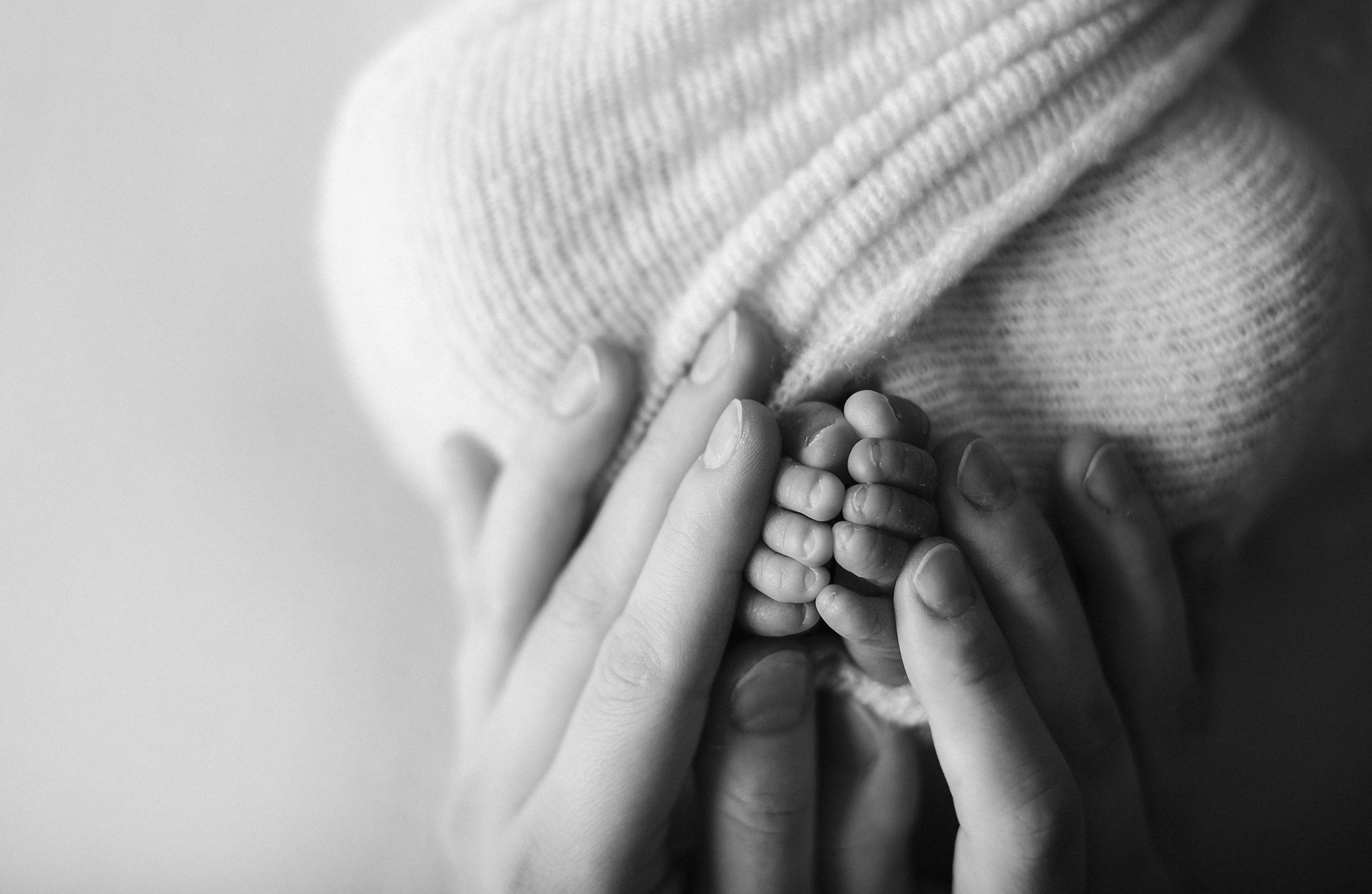 Felicity Ann. Newborn, pregnancy, family photographer in New Jersey