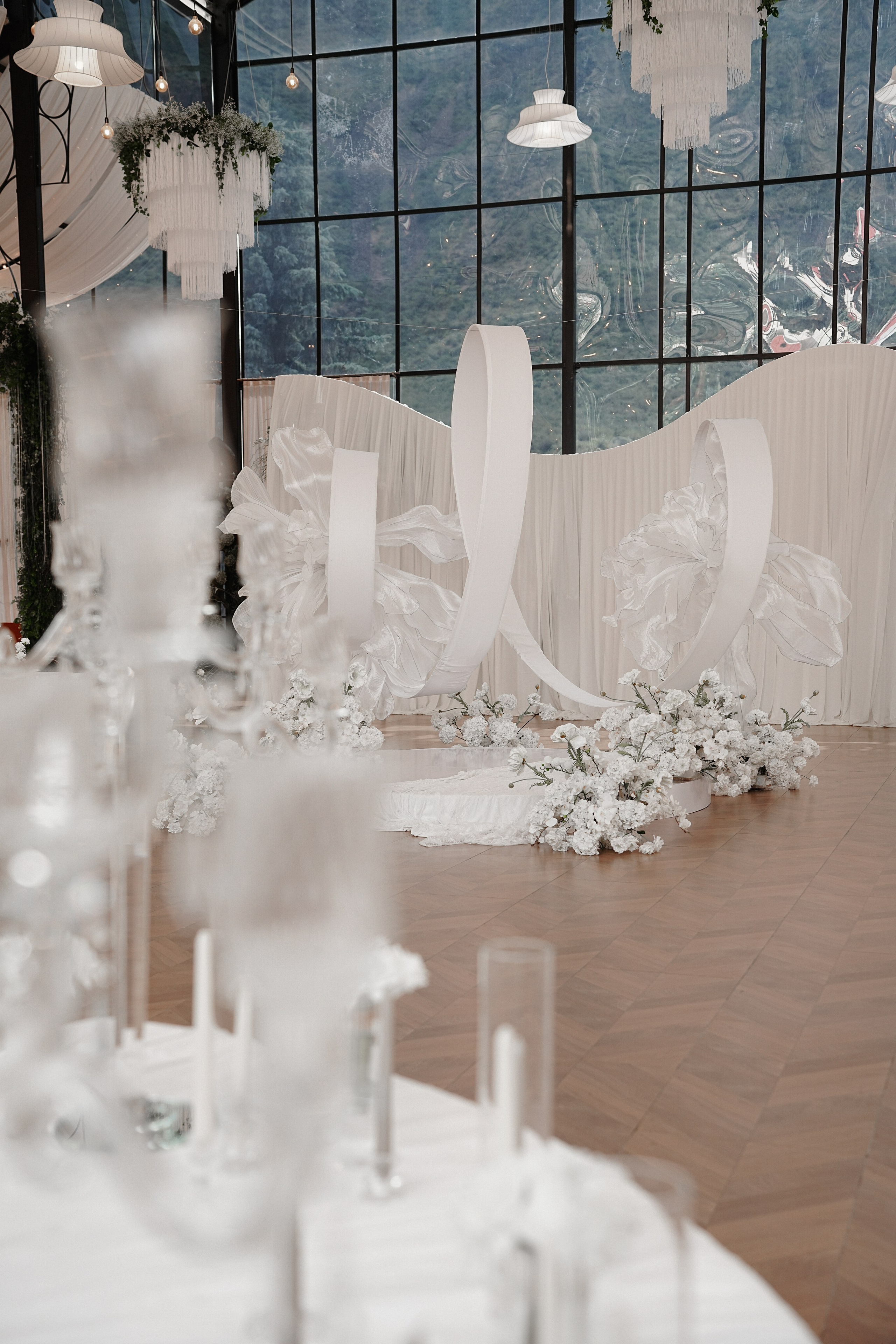 E & A. Sariev