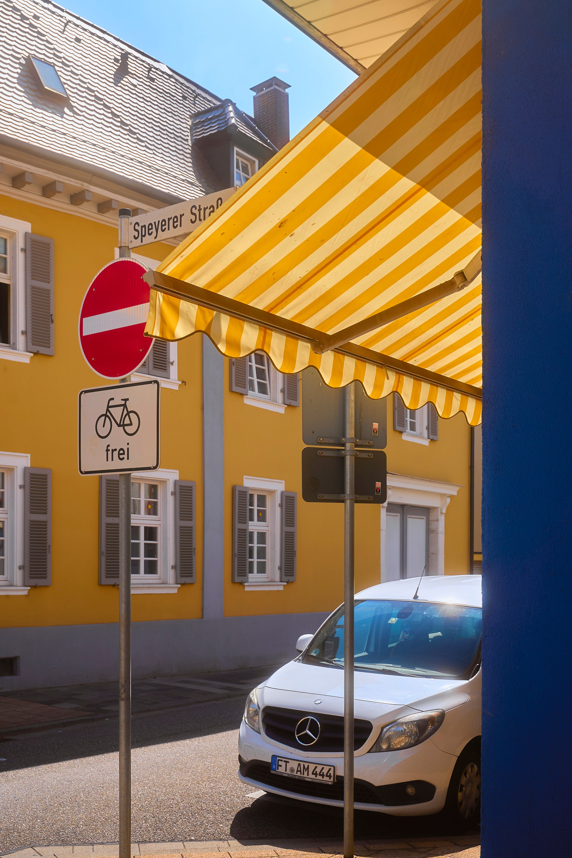 Streetphotography Germany Frankenthal. Aleksandr Steinbrenner | Streetfotografie