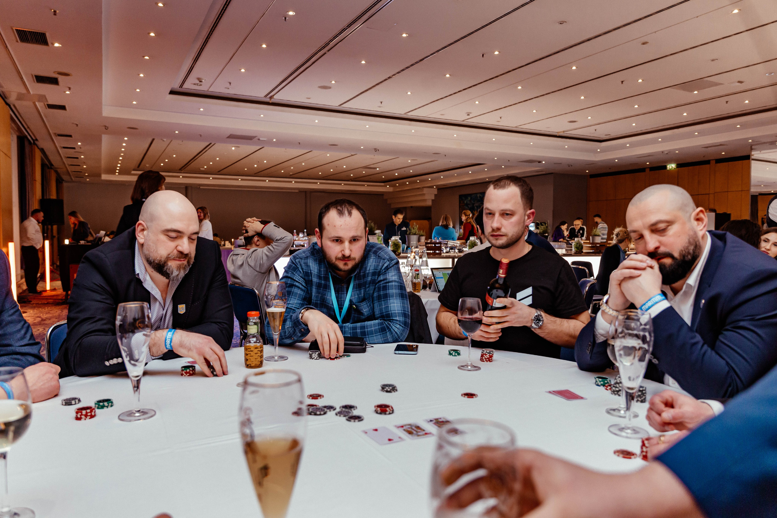 Club Bizon. Portrait family photographer in Berlin Elena Zakh