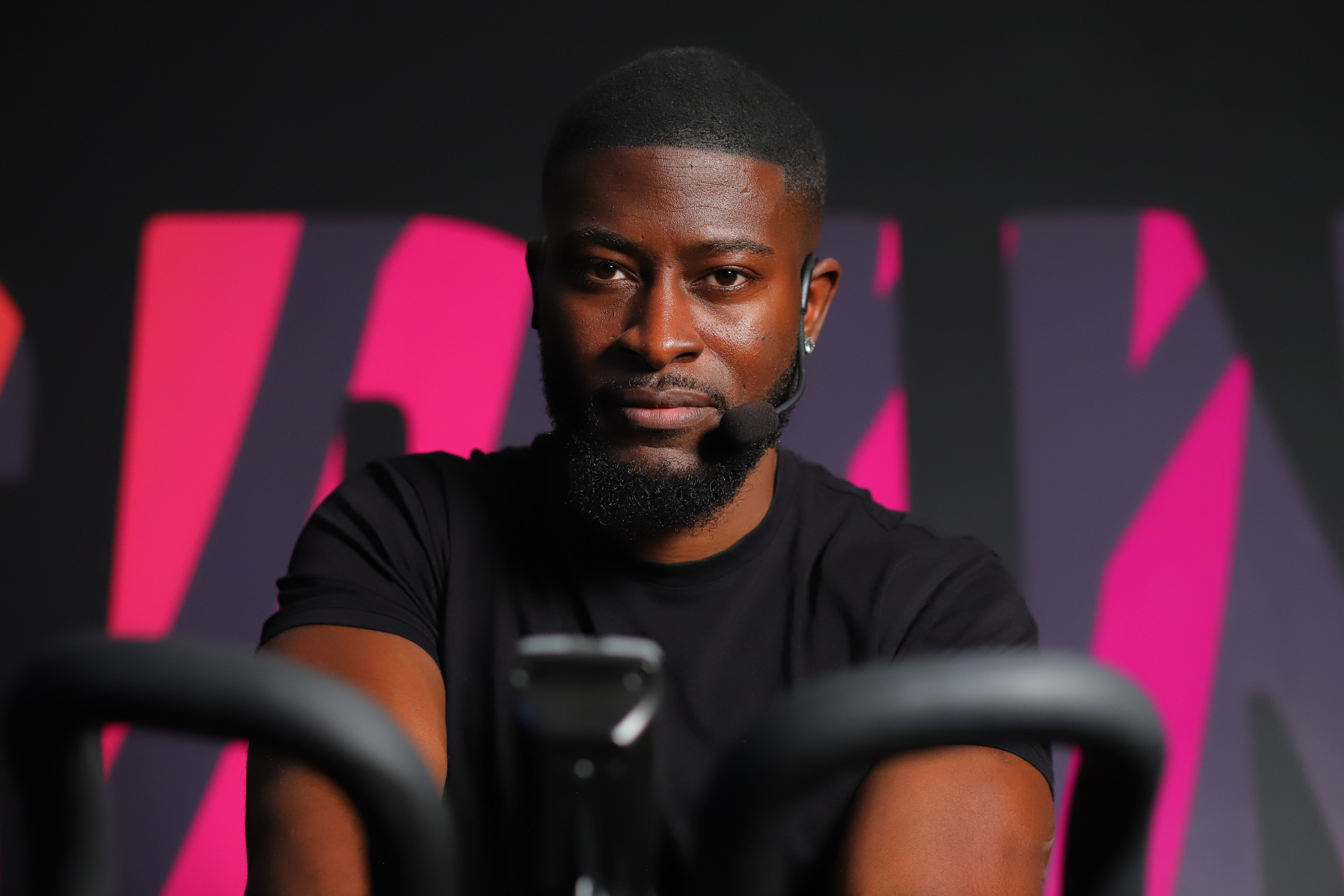 Business & Fashion. Main