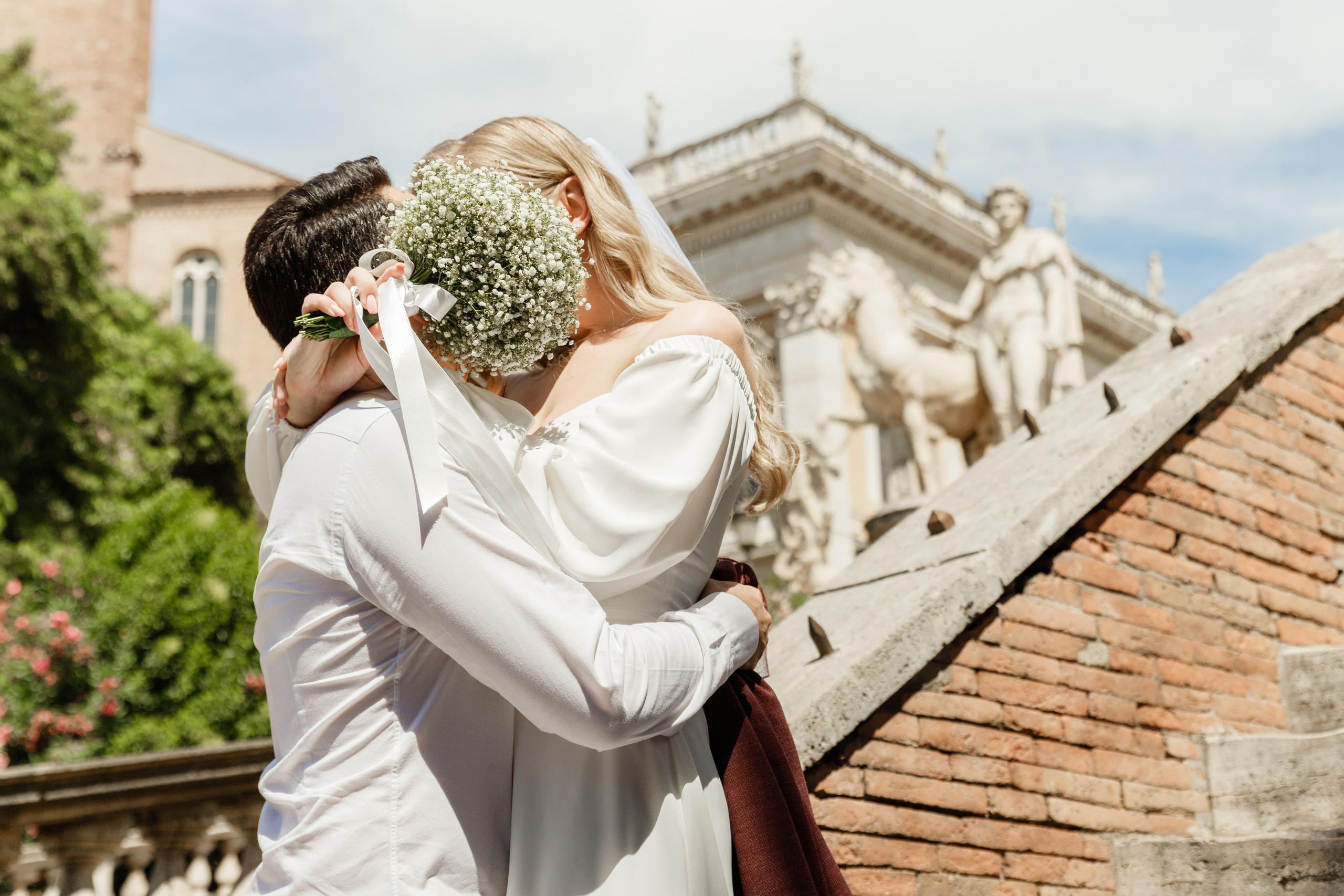 Elopement in Rome. Andrea and Maria. Photorome.com