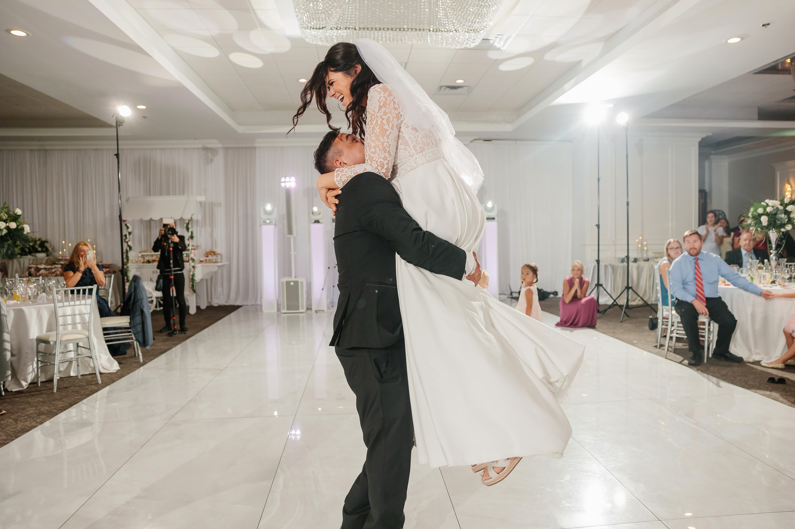 31.08.2024 Wedding. Wedding family event photographer in Chicago Nick Yushevich