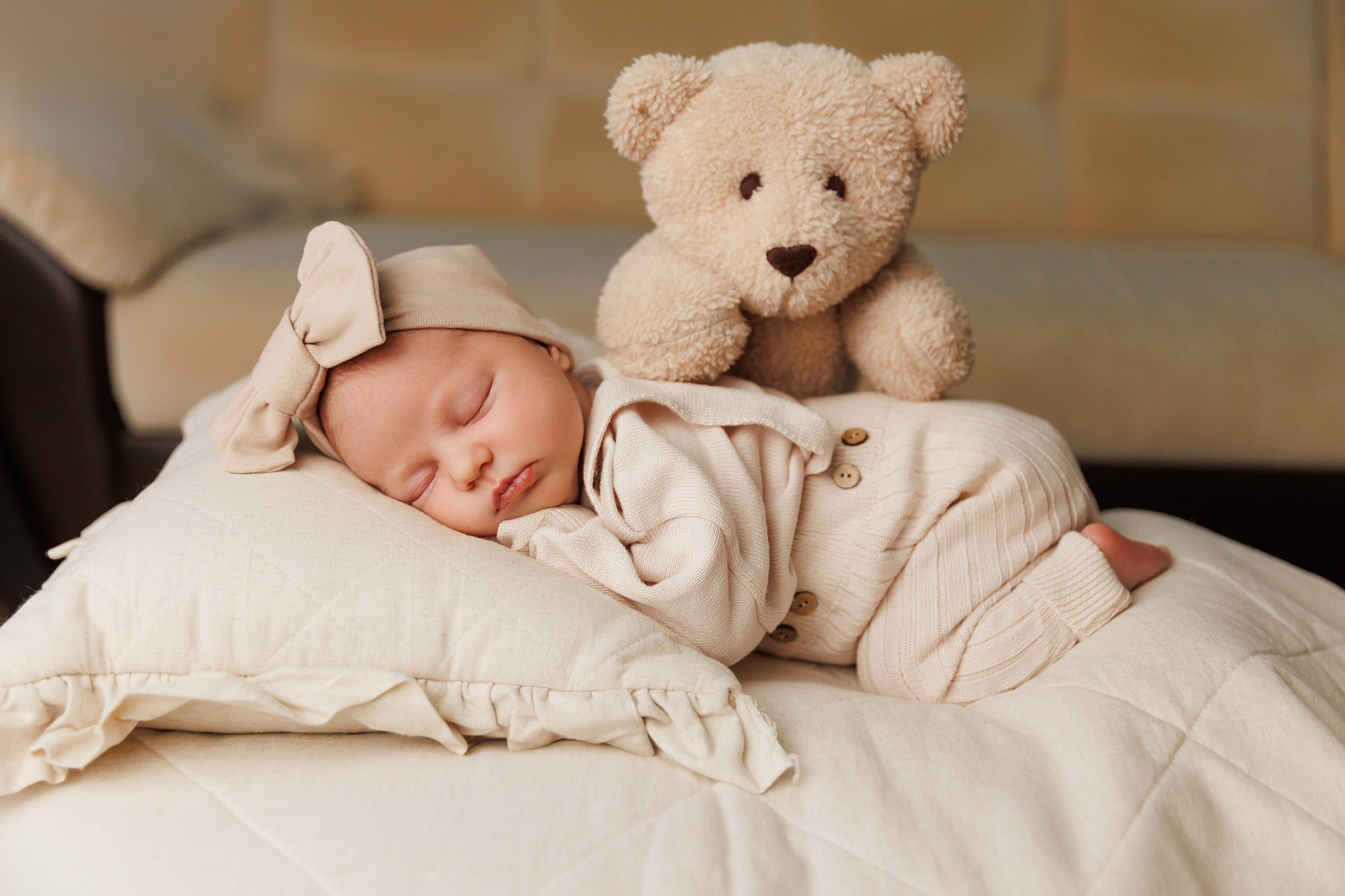 MATERNITY & NEWBORN professional Photography by Irene Chaikeen. Irene Chaikeen | Maternity and newborn photoshoot in Essex/London