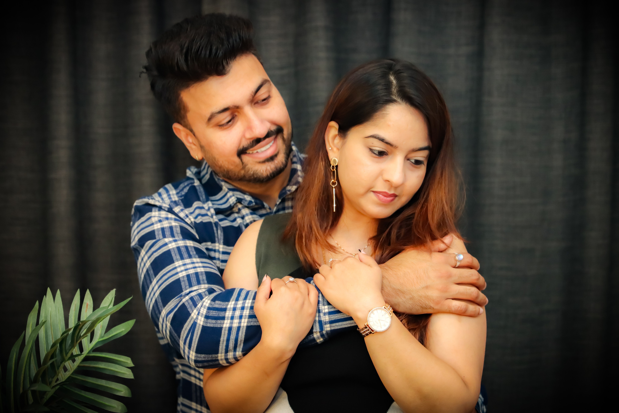 Personal couple Shoot. MHCreative is family-oriented photographer based in SYDNEY