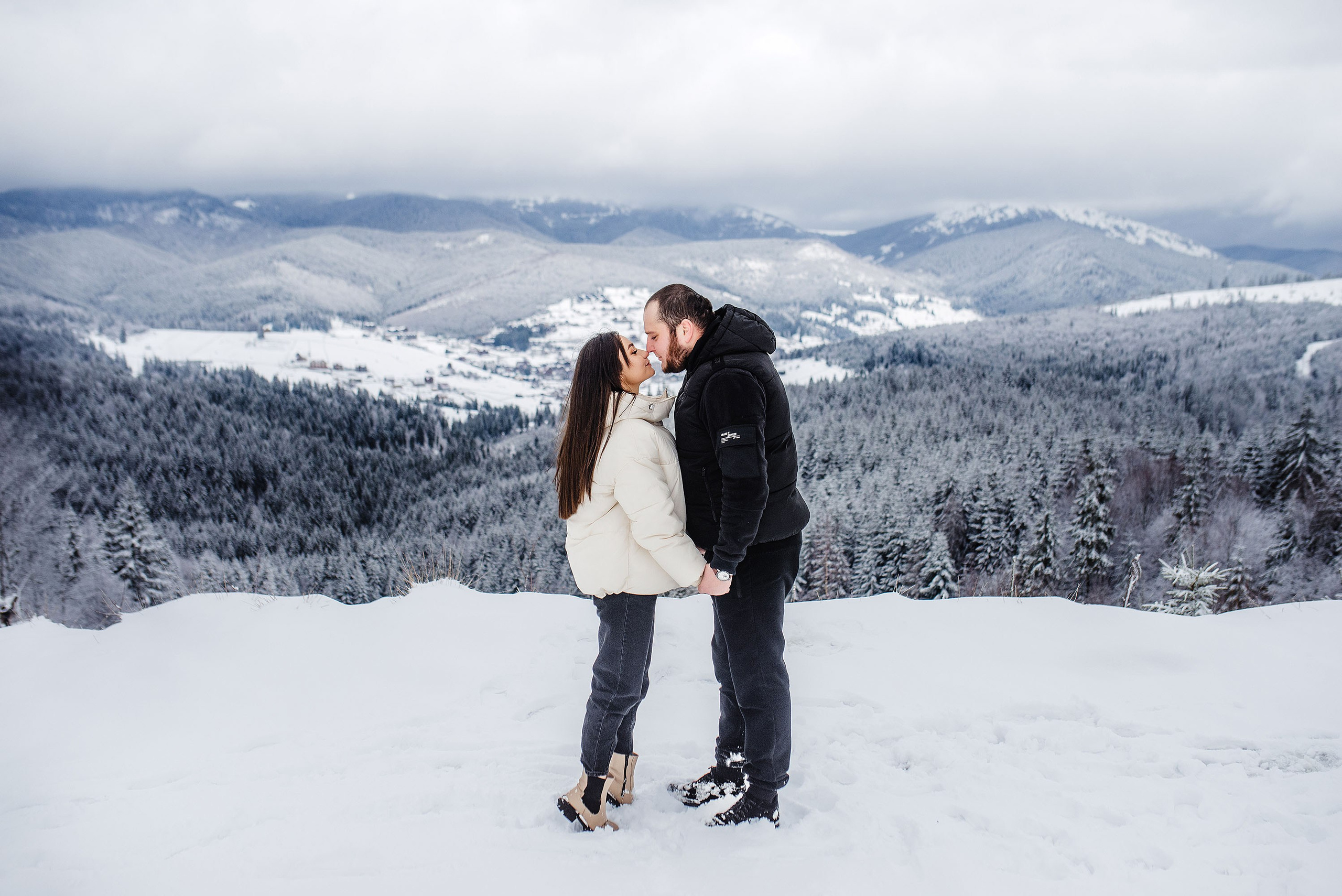 Освідчення Назар та Іванна Буковель. Весільний та портретний фотограф Кизим Арсен