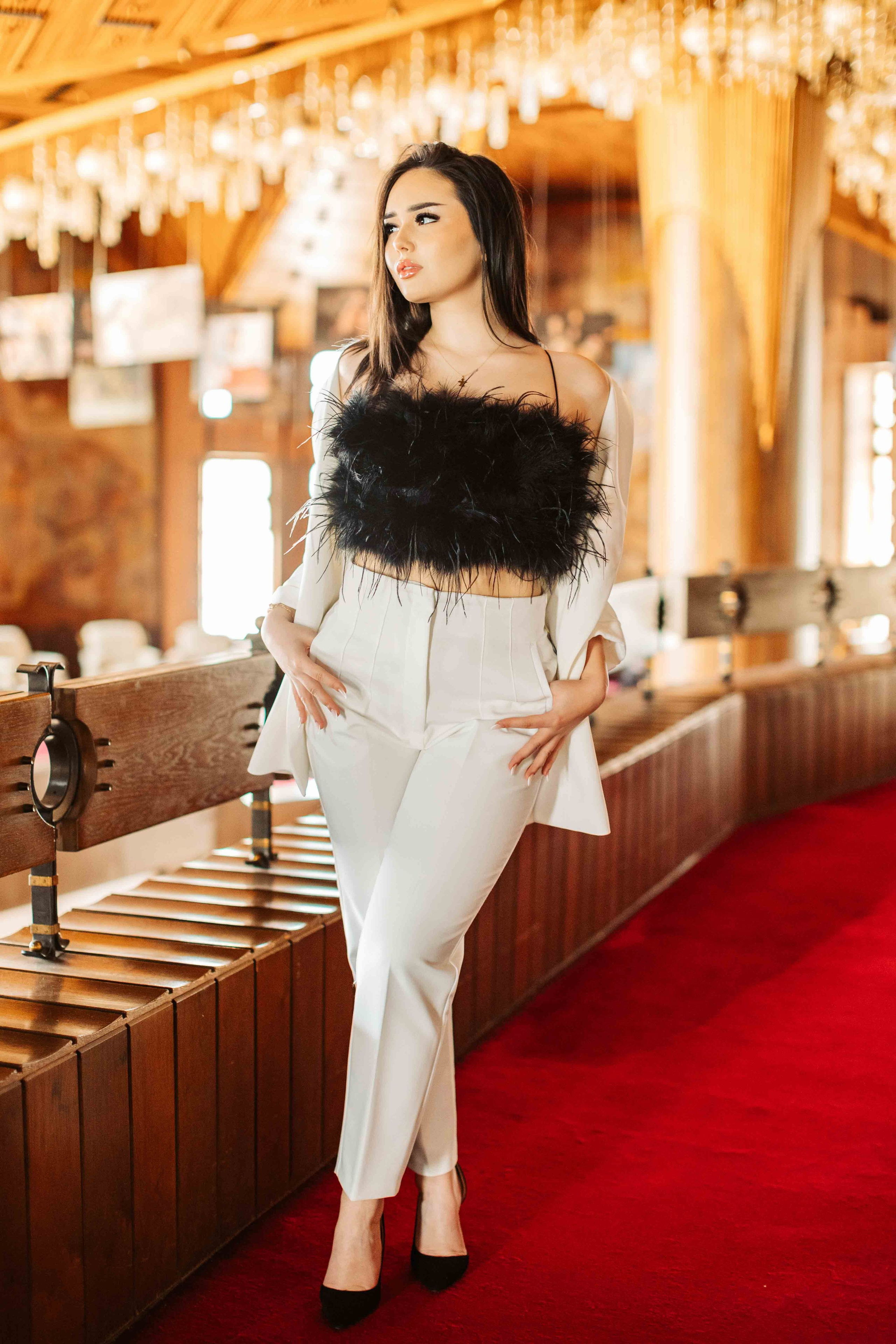 12C — Unirea. Contrast Studio