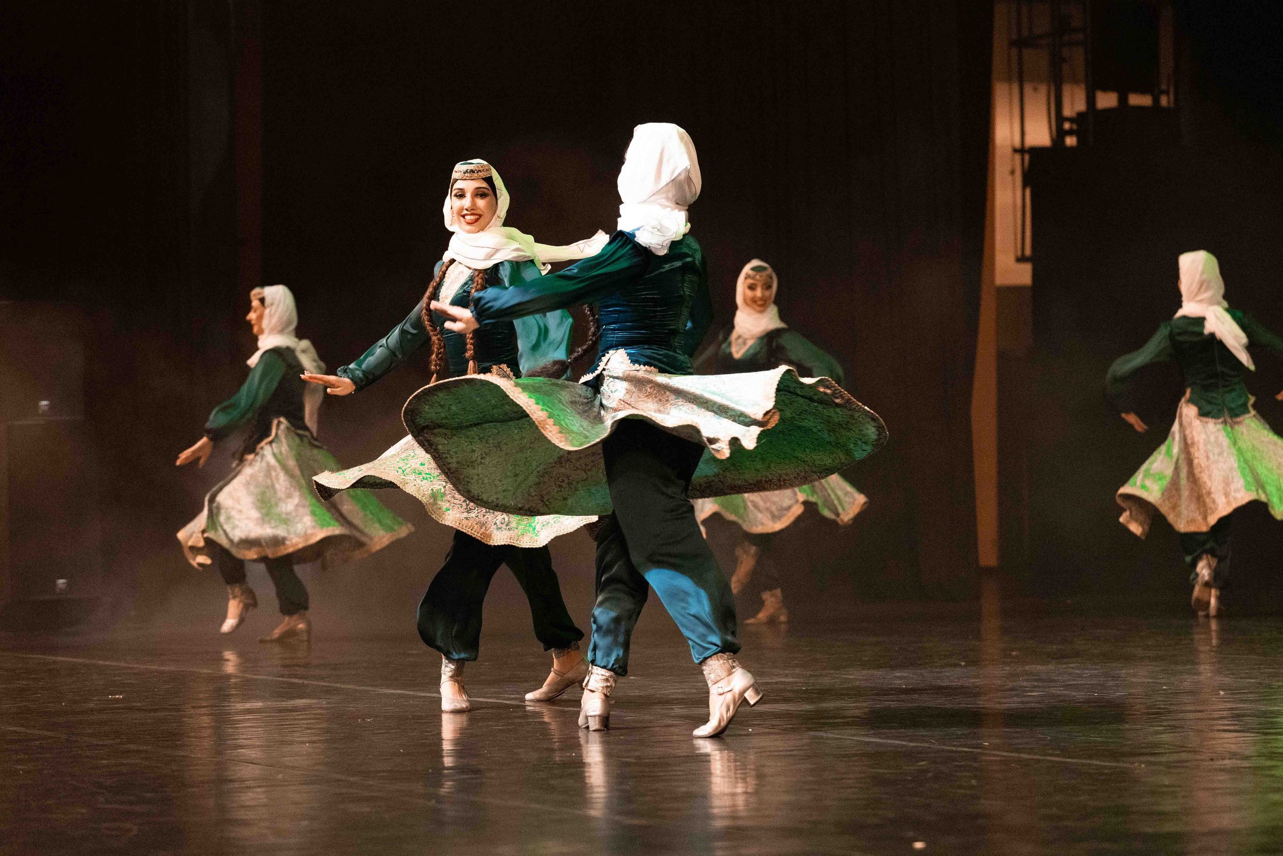 STATE DANCE ENSEMBLE. Wedding&Event photographer Ismail Rzayev in Baku