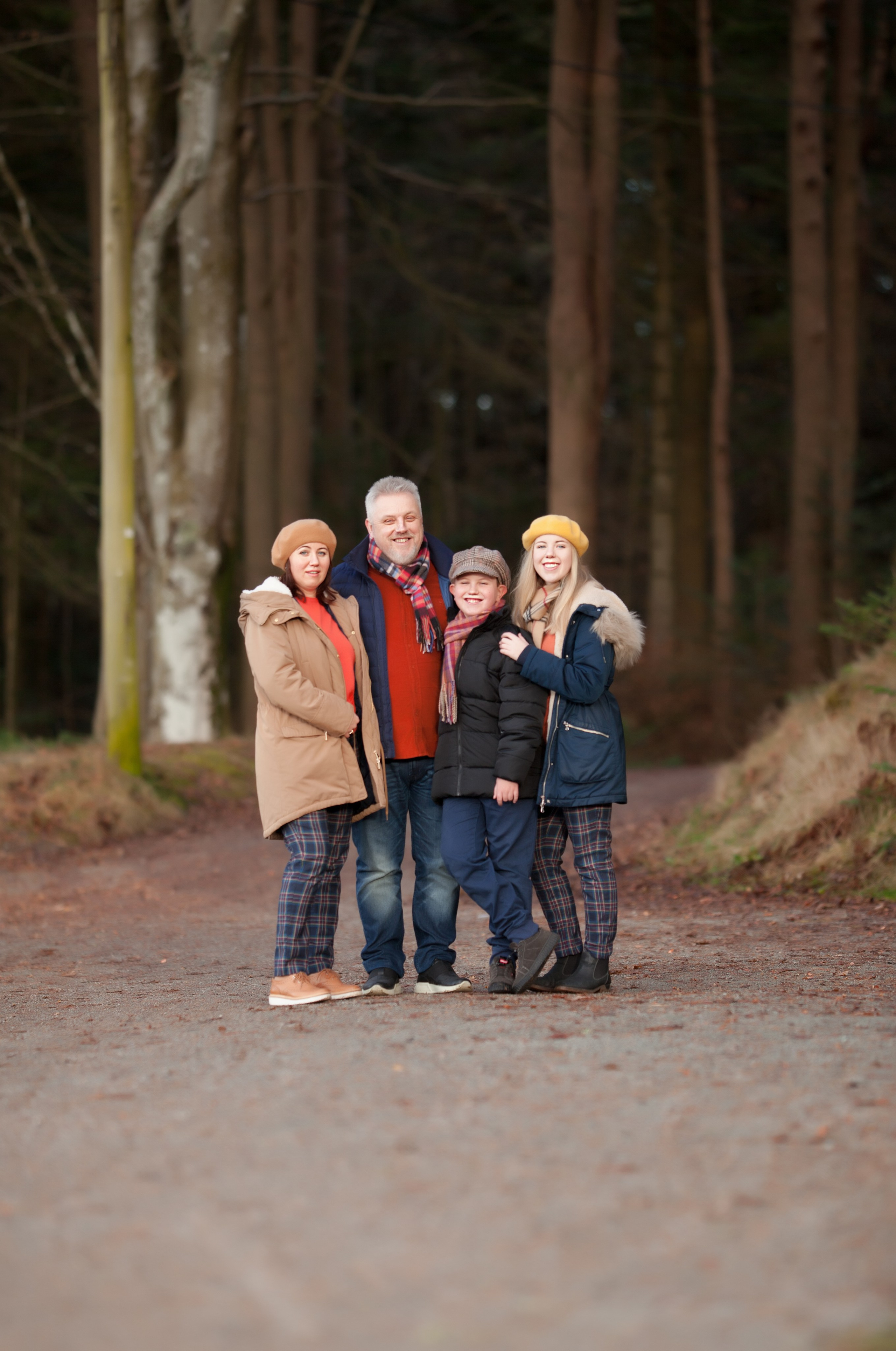 Gold october. Family and real state photographer in Haugesund Dina Vikra
