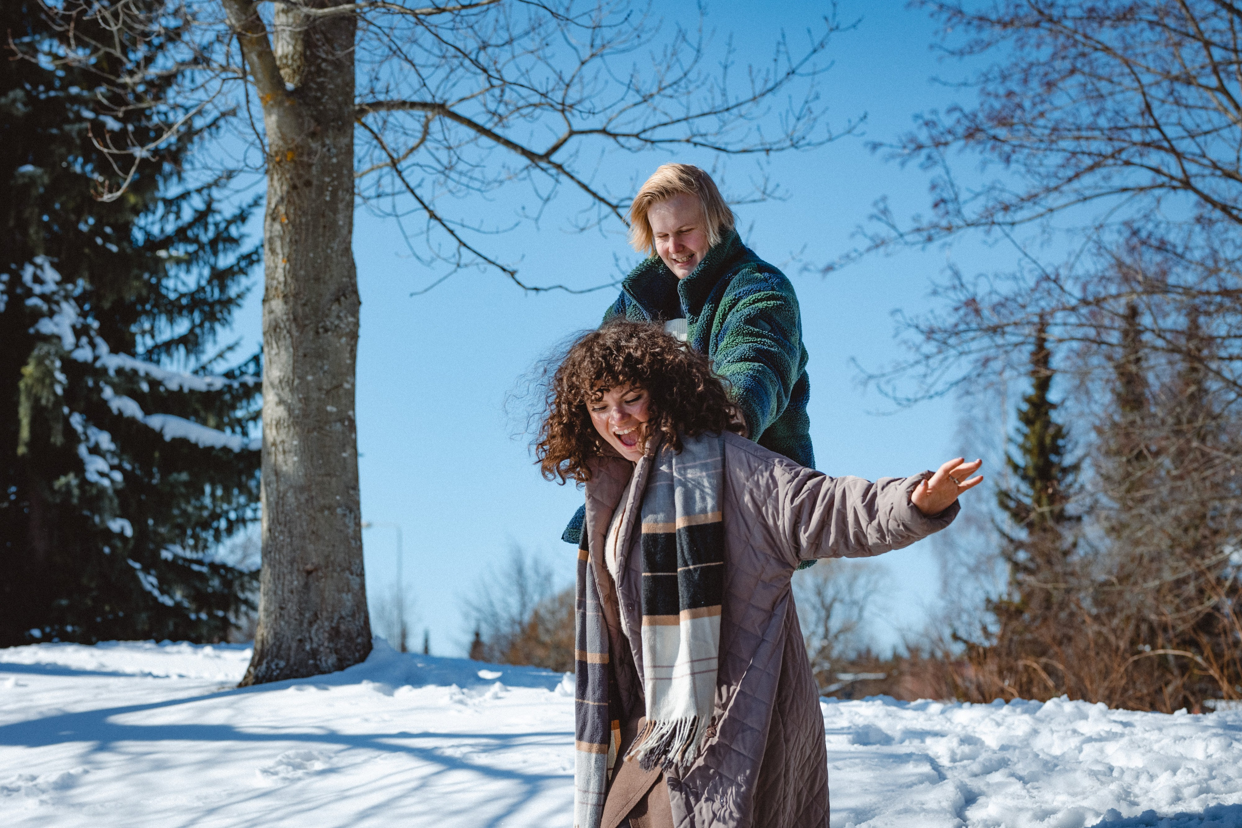 Parikuvaus. Valokuvaaja Lahti, Helsinki Elena Salonen