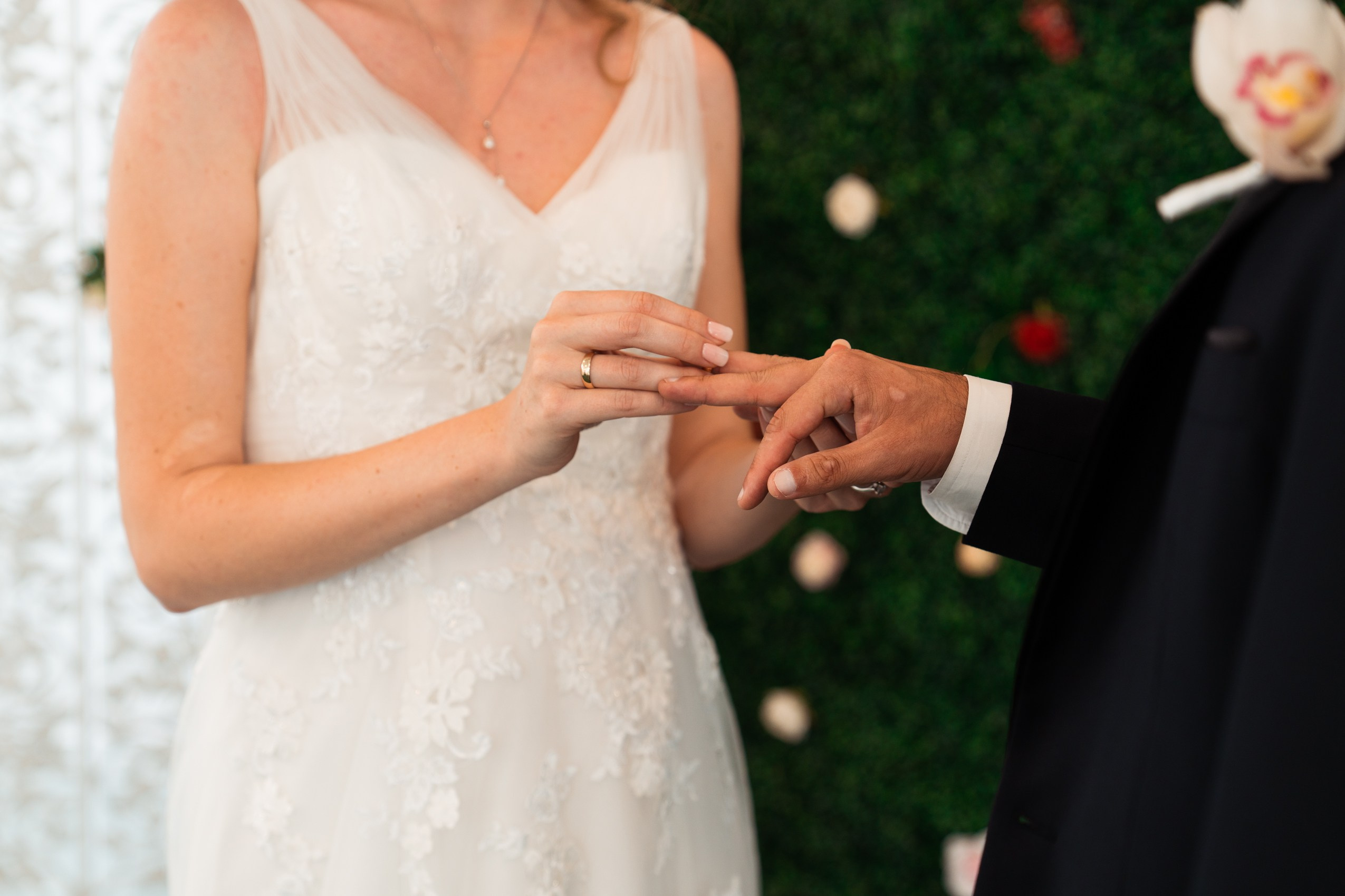 Anastasia&Luka. Wedding & elopement photographer Viktoriya Kravtsov. Las Vegas