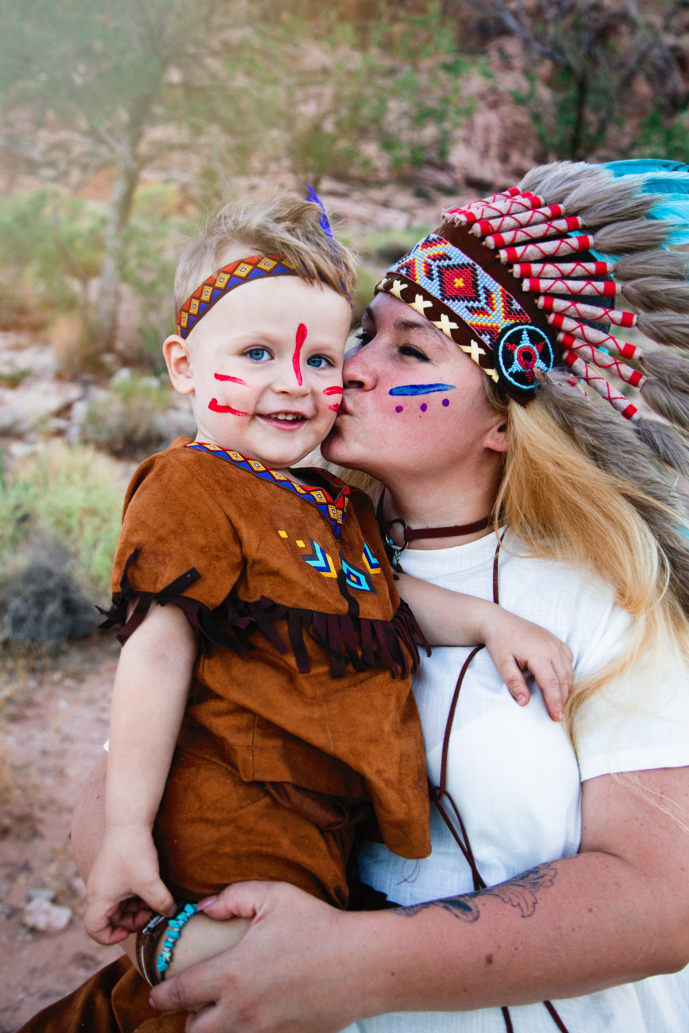 Iroquois. Wedding & elopement photographer Viktoriya Kravtsov. Las Vegas