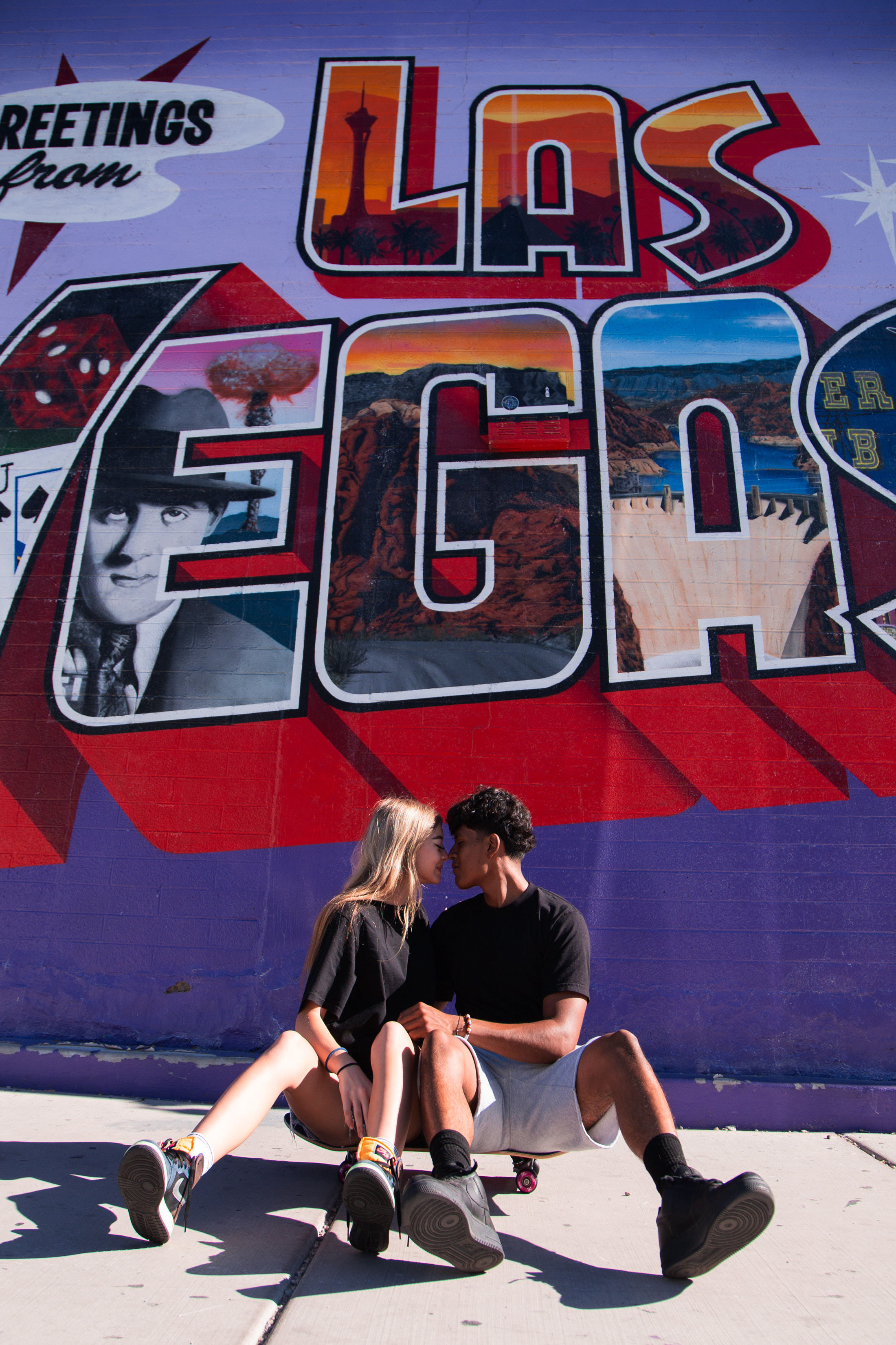 Victoria&Joddy. Love in the air. Wedding & elopement photographer Viktoriya Kravtsov. Las Vegas