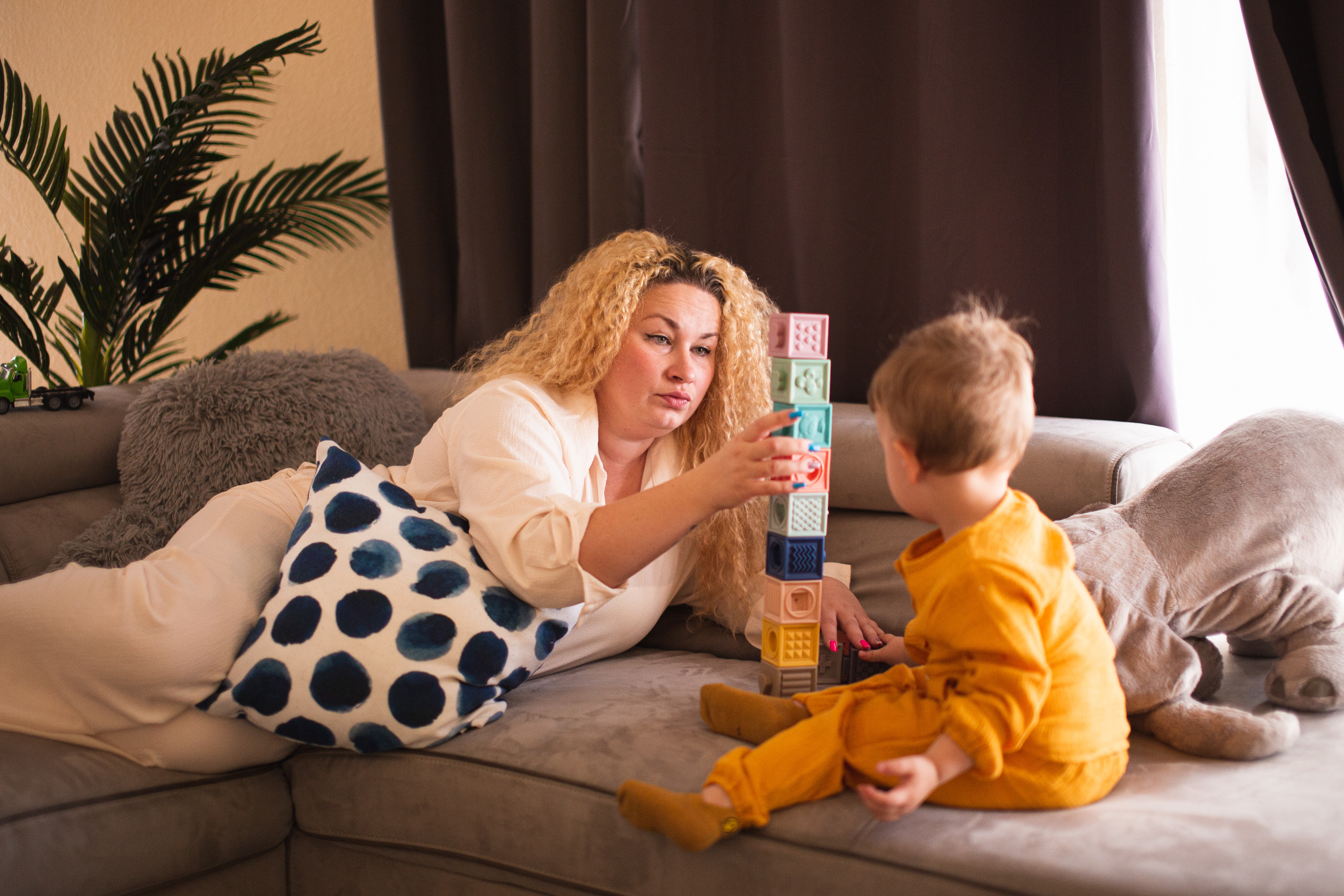 Yulya&Robert. Wedding & elopement photographer Viktoriya Kravtsov. Las Vegas