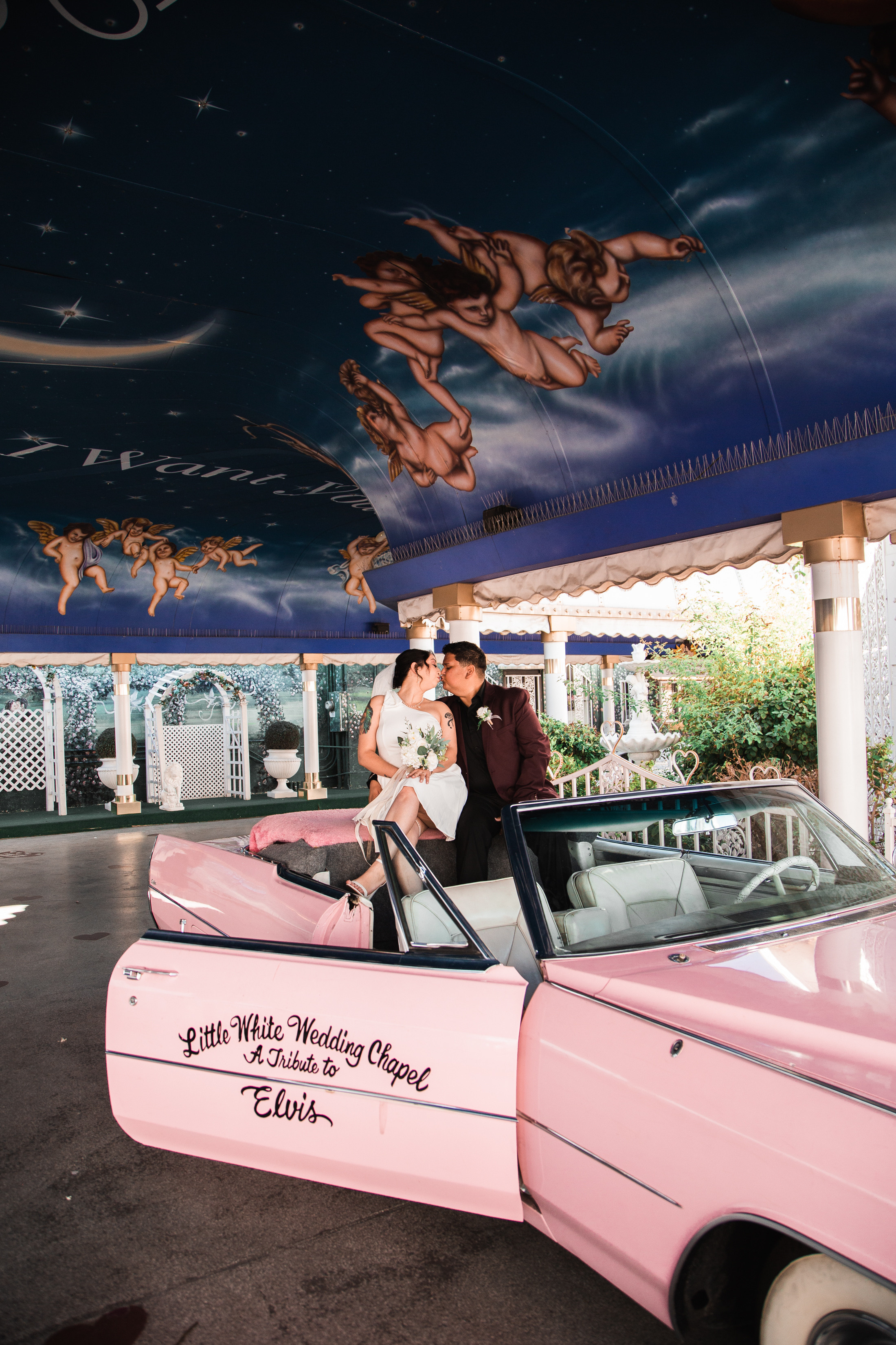 A&J. Wedding & elopement photographer Viktoriya Kravtsov. Las Vegas