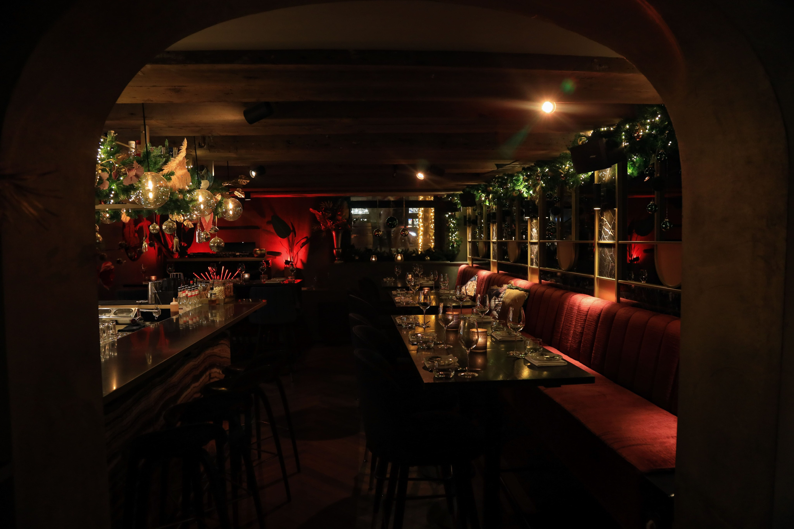 SATCHMO RESTAURANT AMSTERDAM. Lero Photographer and a set designer|individual custom portrait and advertising photography in Zutphen