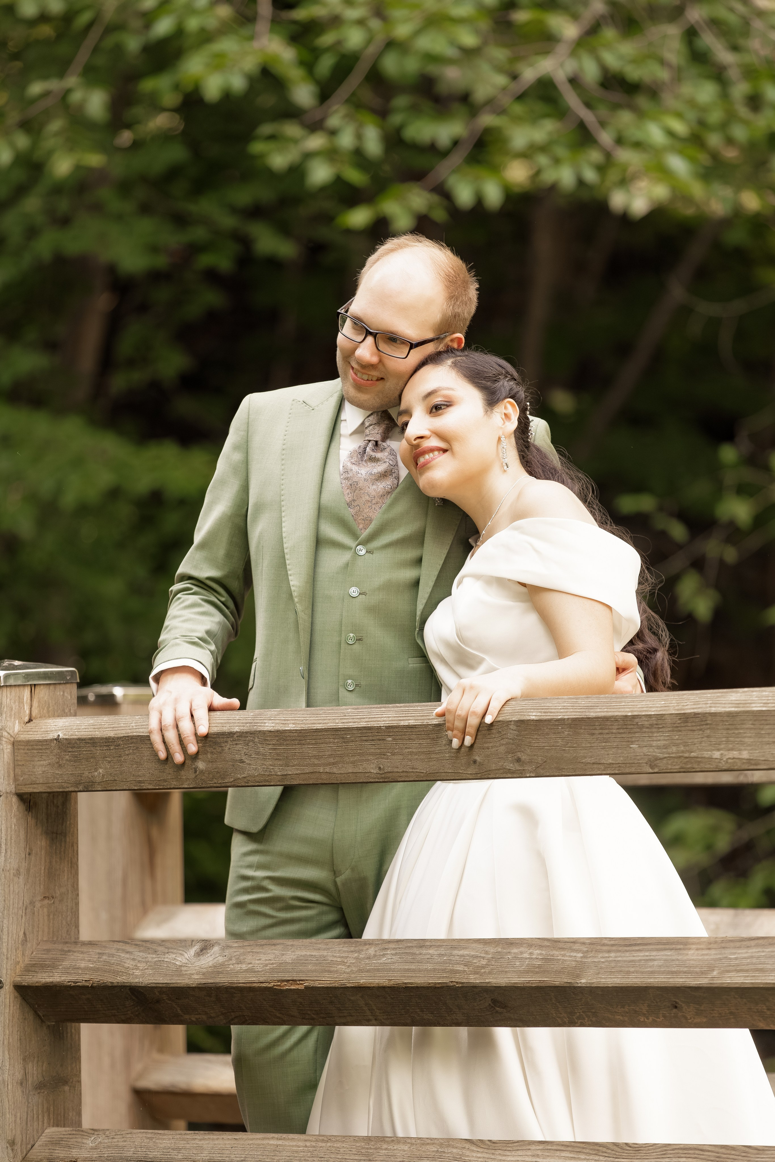 Hochzeitsfotografie im Schloss Ahrensburg | Zeitlose Eleganz in Schleswig-Holsteins Gärten. Hochzeitsfotograf und Hochzeitsvideograf aus Hamburg | Roka21Film