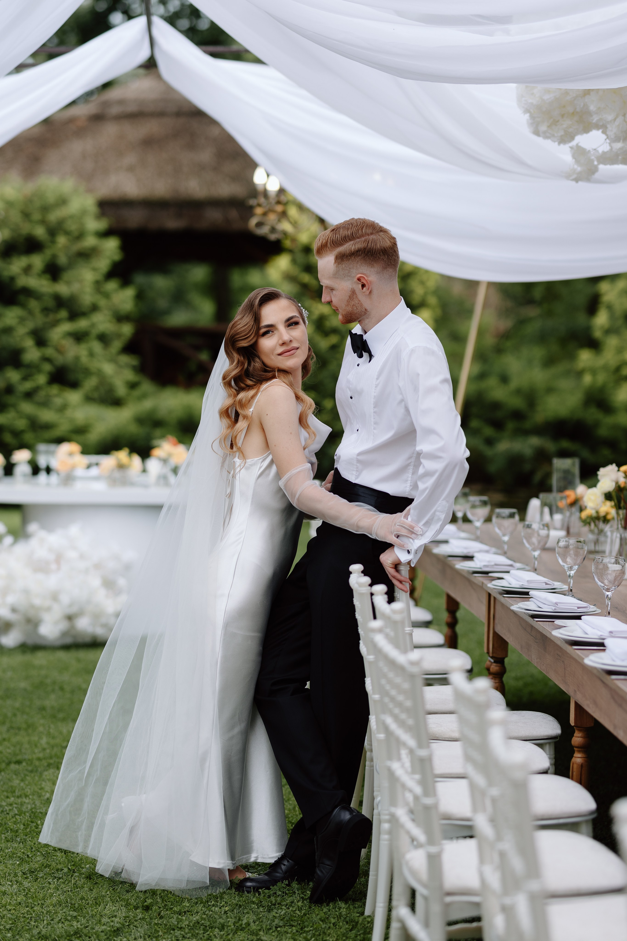 Corina & Dumitru. Main