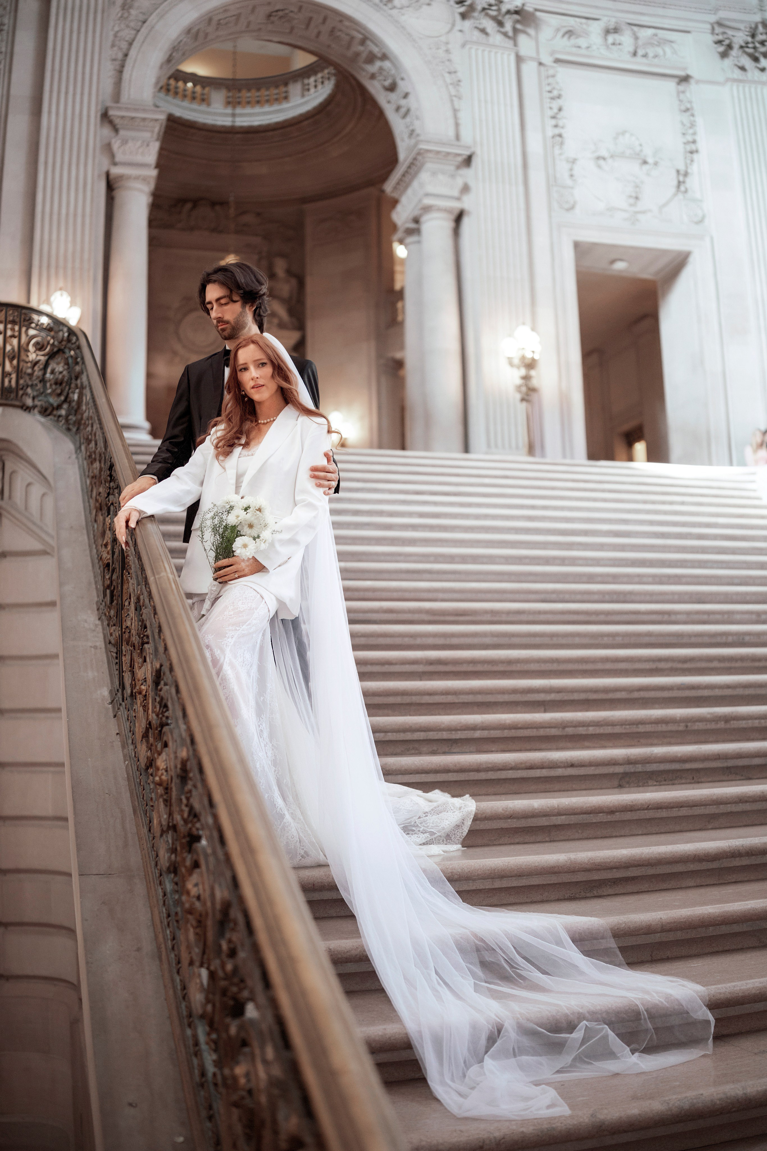 San Francisco City hall. Bay Area Photographer: family, maternity, love story, wedding