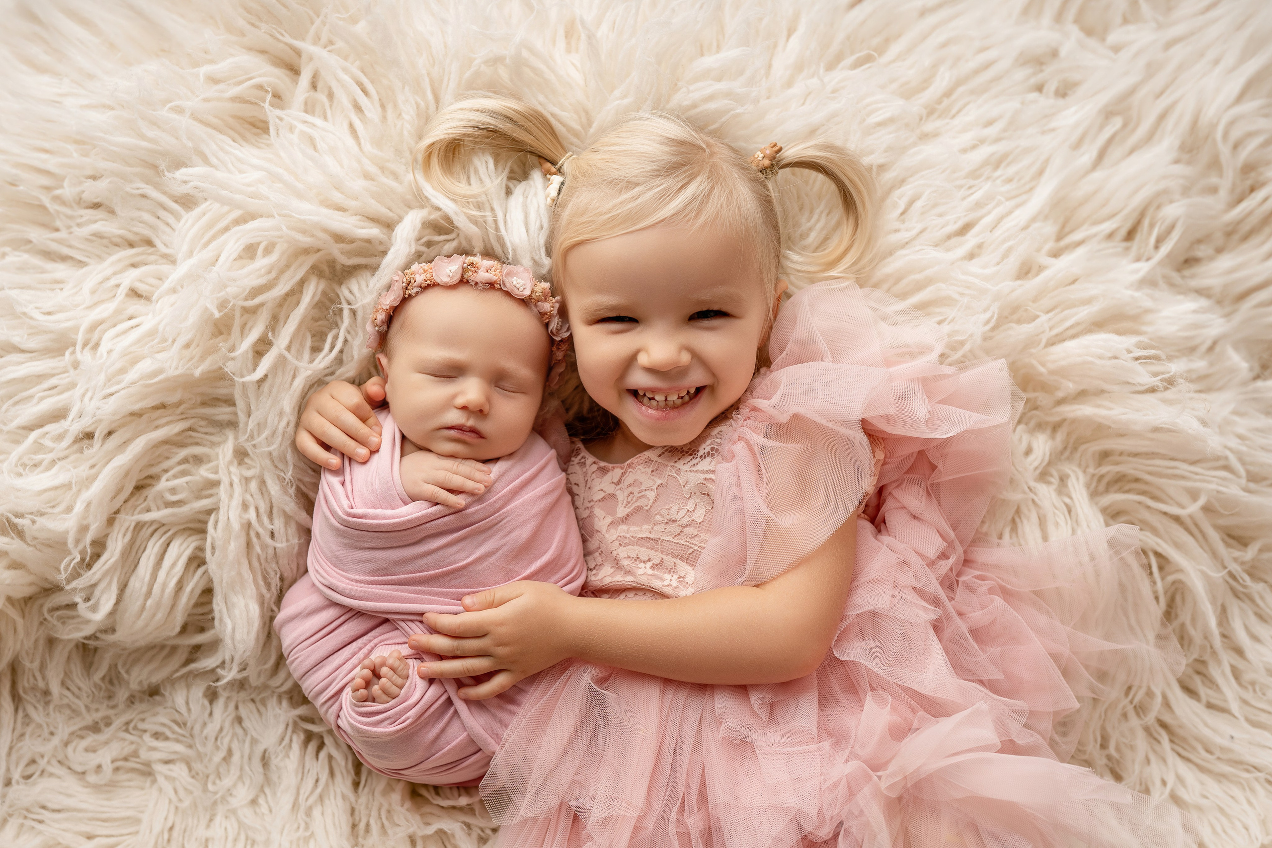 Esu Aleksandra naujagimių ir kudikių fotografė iš Vilniaus