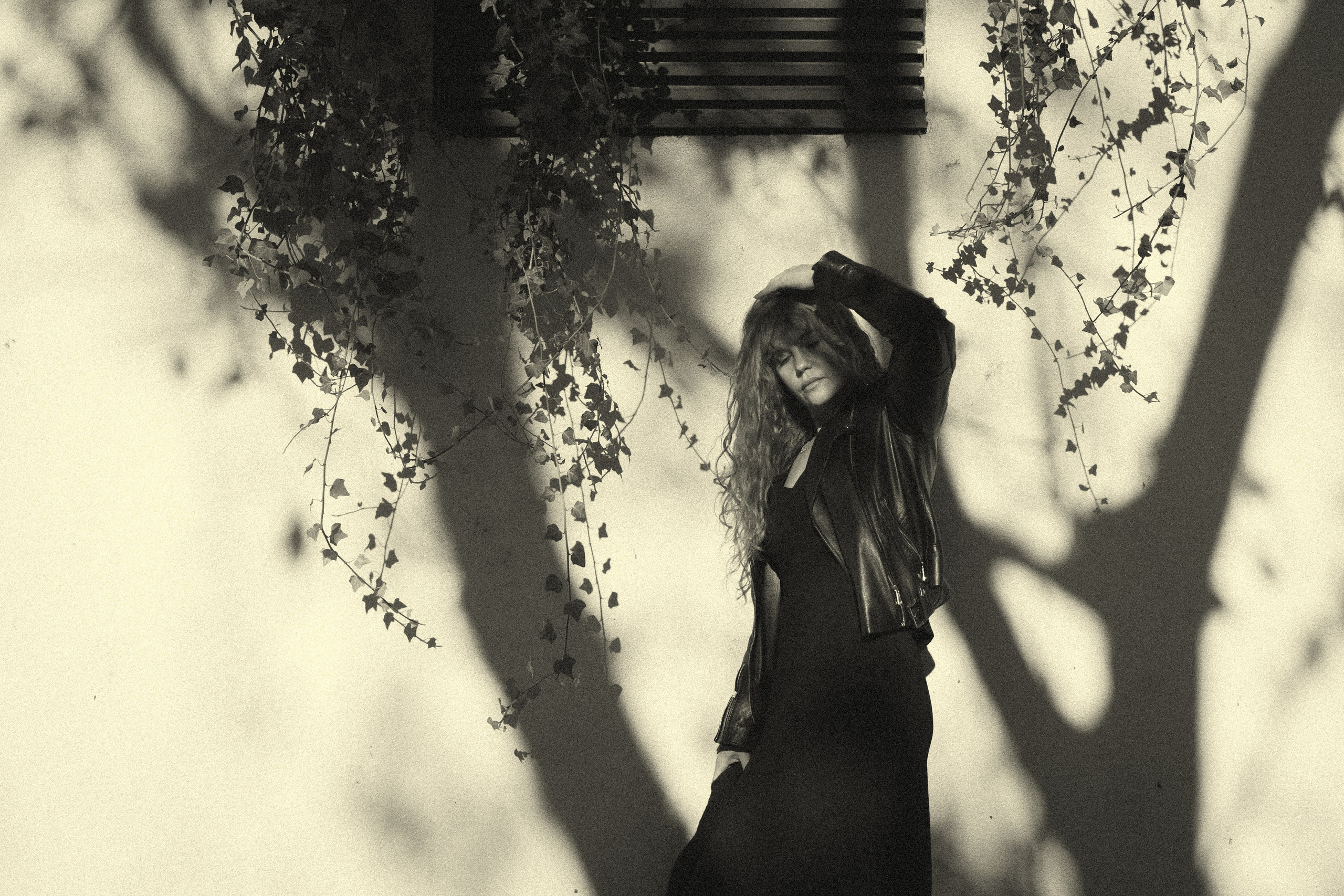 Sunrise. Histoires d’amour, séances photos de famille et de mariage en France