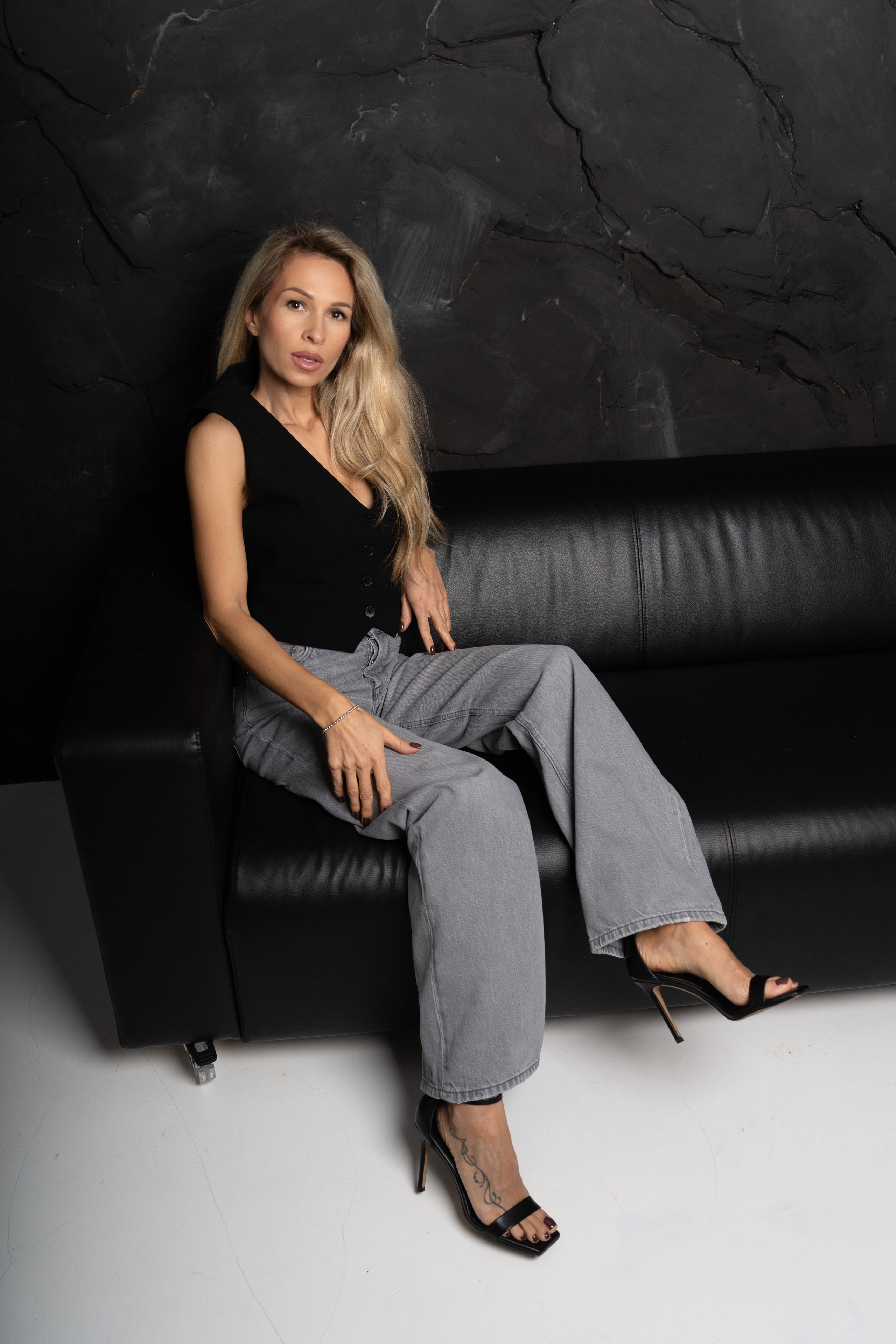 Портрет. Karina Ruud Portrait and Wedding Photographer in Riga, Latvia & Europe