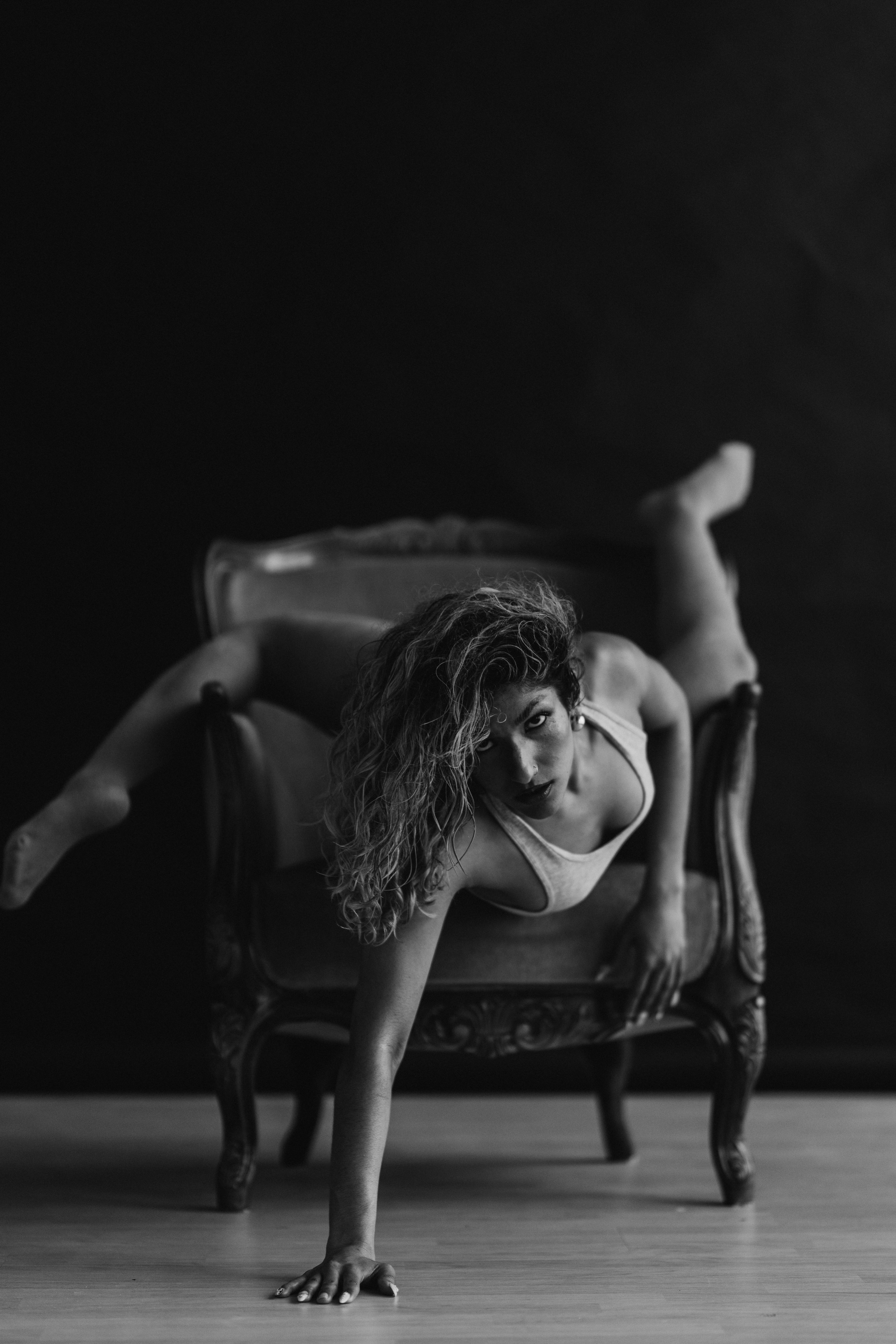 DANCERS. Victoria Olonen – Cinematic Portrait Artist | Helsinki & Europe