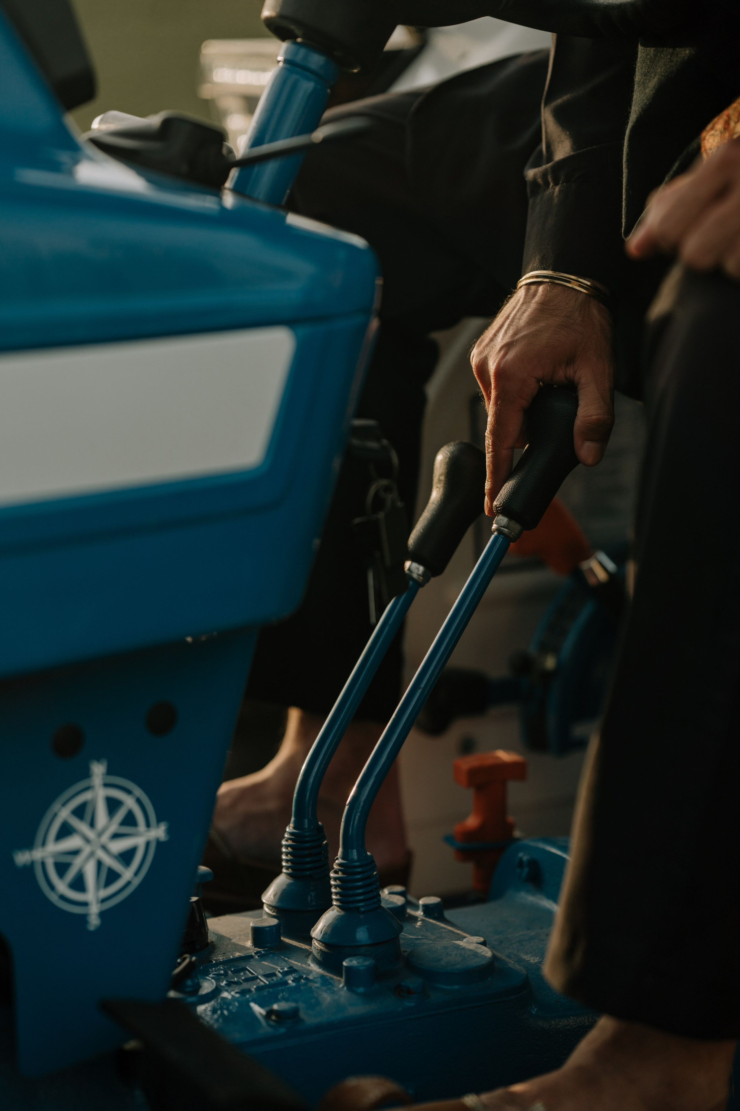 Gagan & Jasmeen. Wedding Photographer & Cinematographer studios