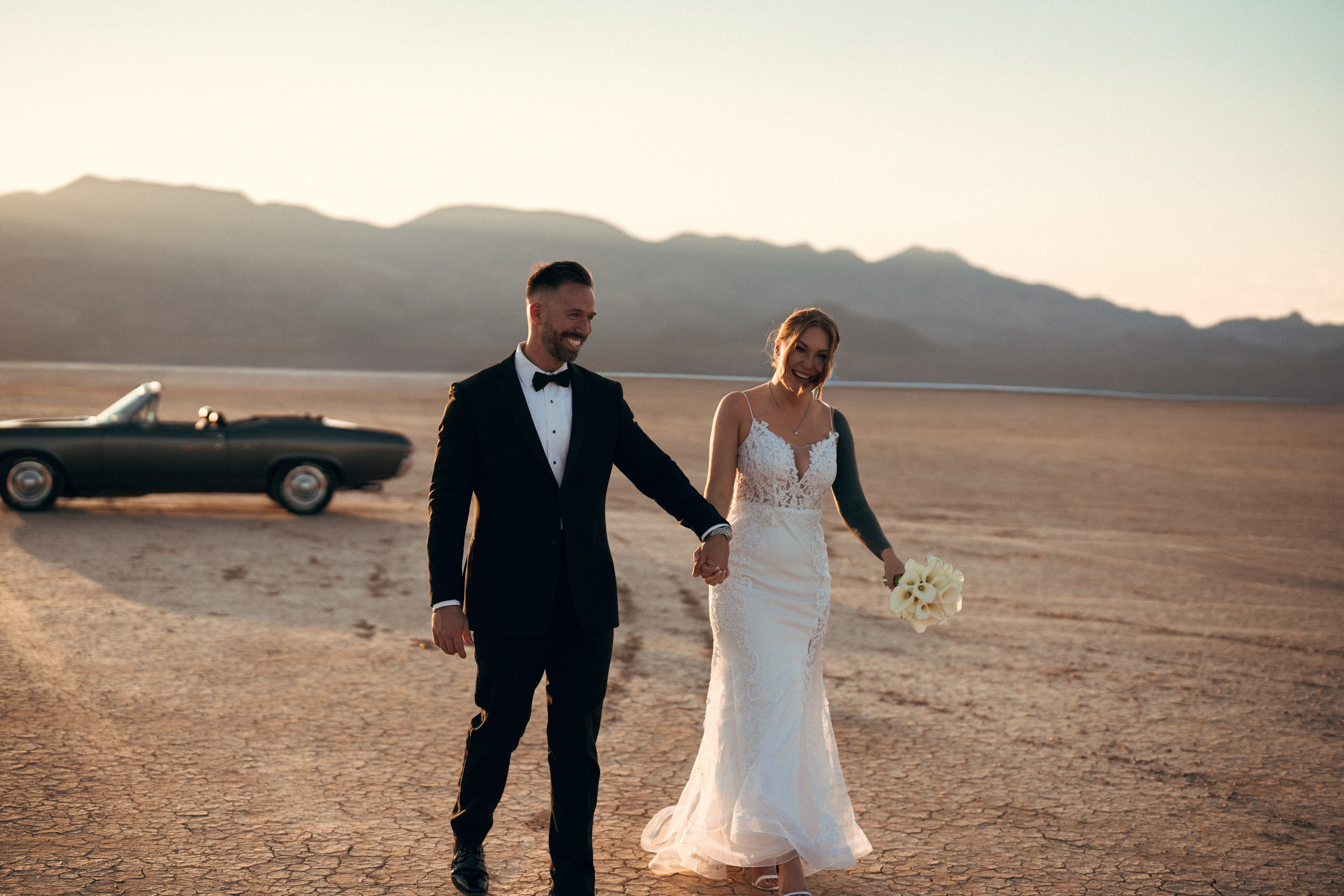 Dasha&Jeremy. Wedding & elopement photographer Viktoriya Kravtsov. Las Vegas