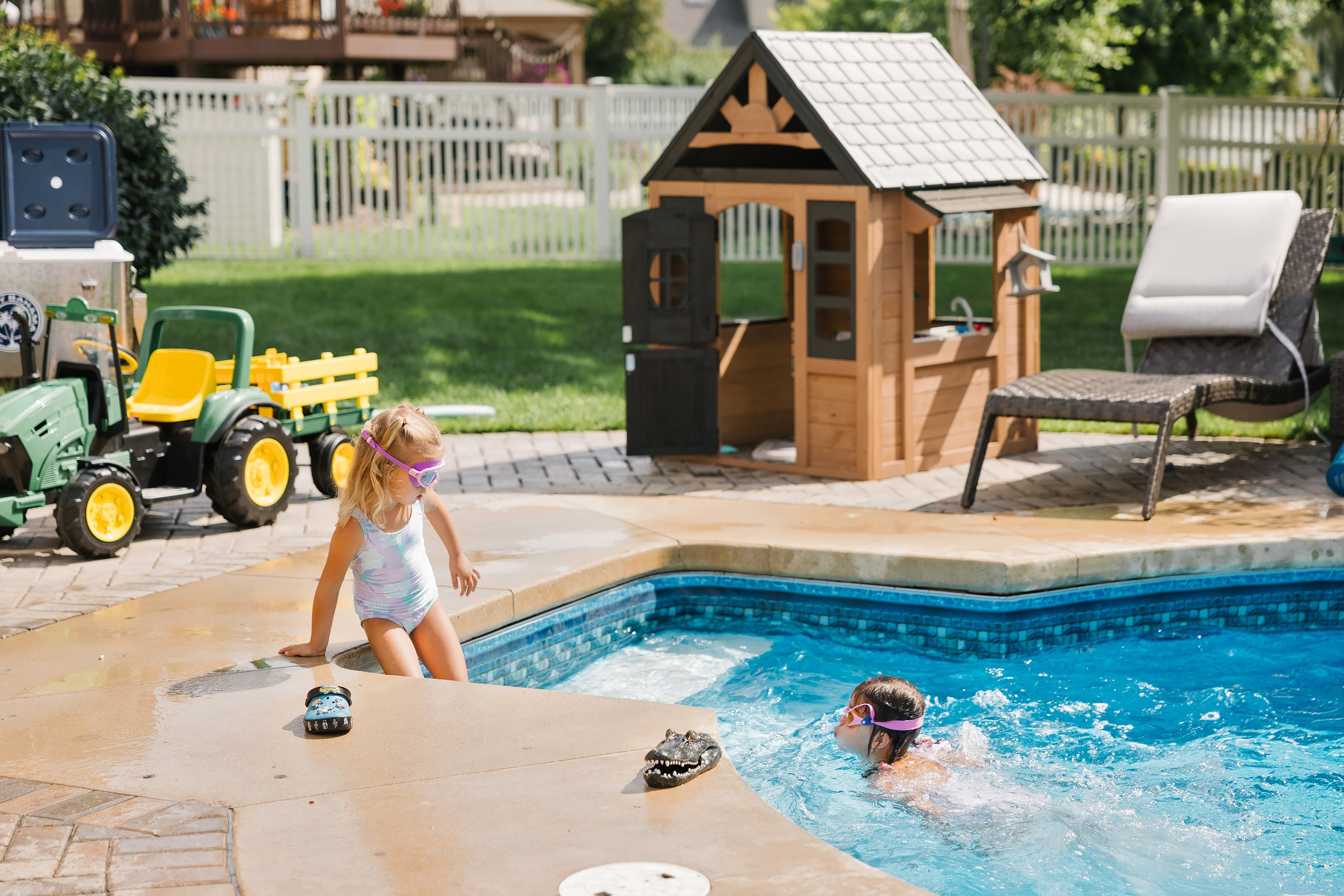 Birthday Party. Wedding family event photographer in Chicago Nick Yushevich