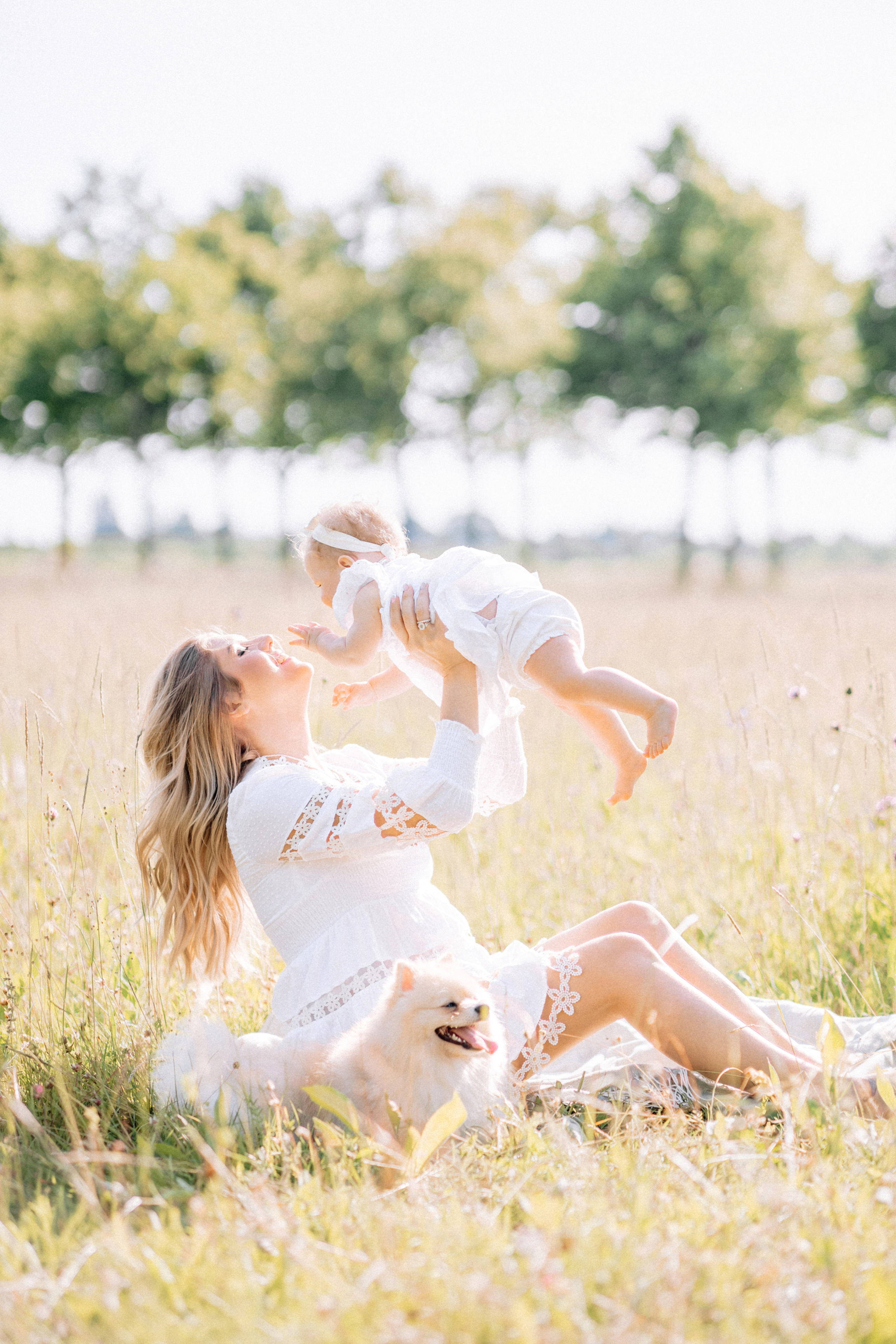 MAIN ALBUM. Family photograph in Munich Anastasia Vorobtsova