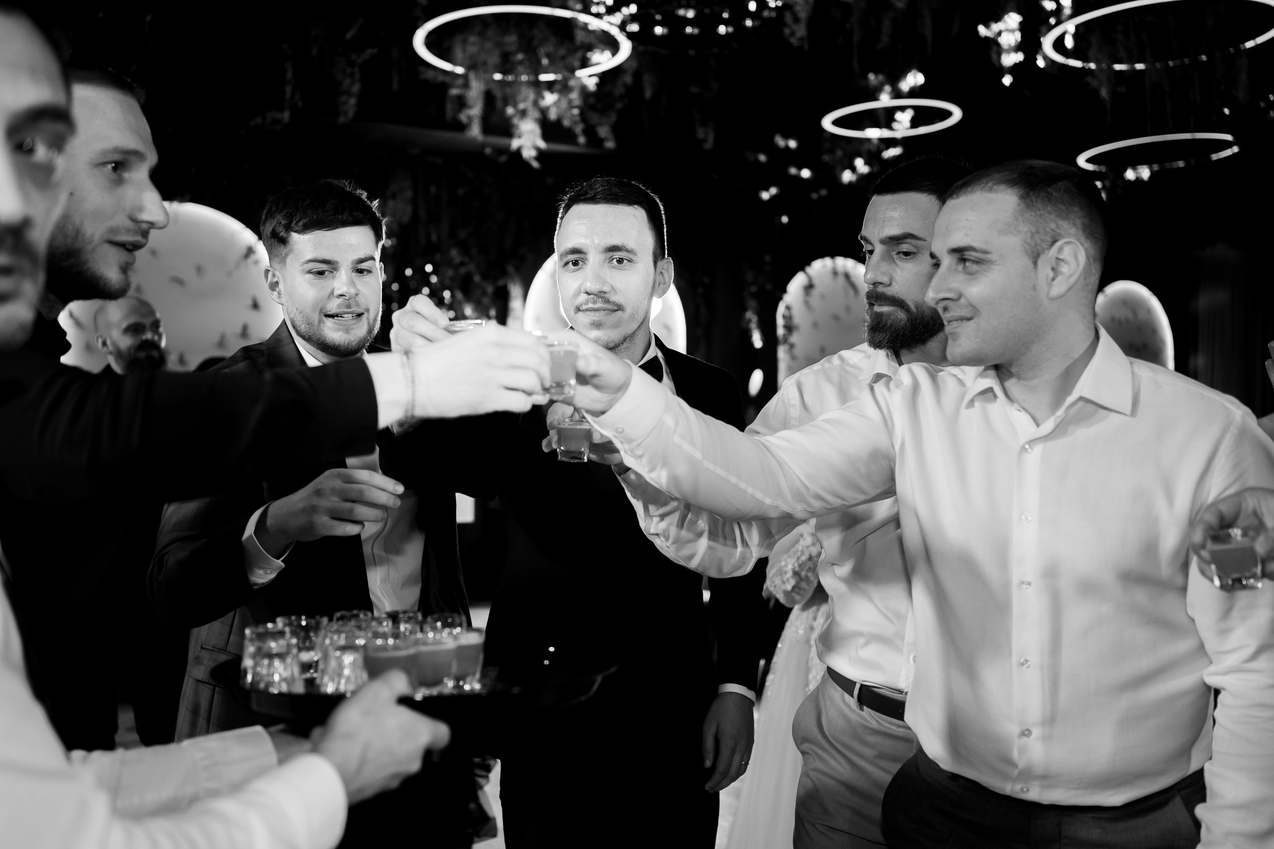 PARTY. Gabriel Florea — Fotograf nuntă București